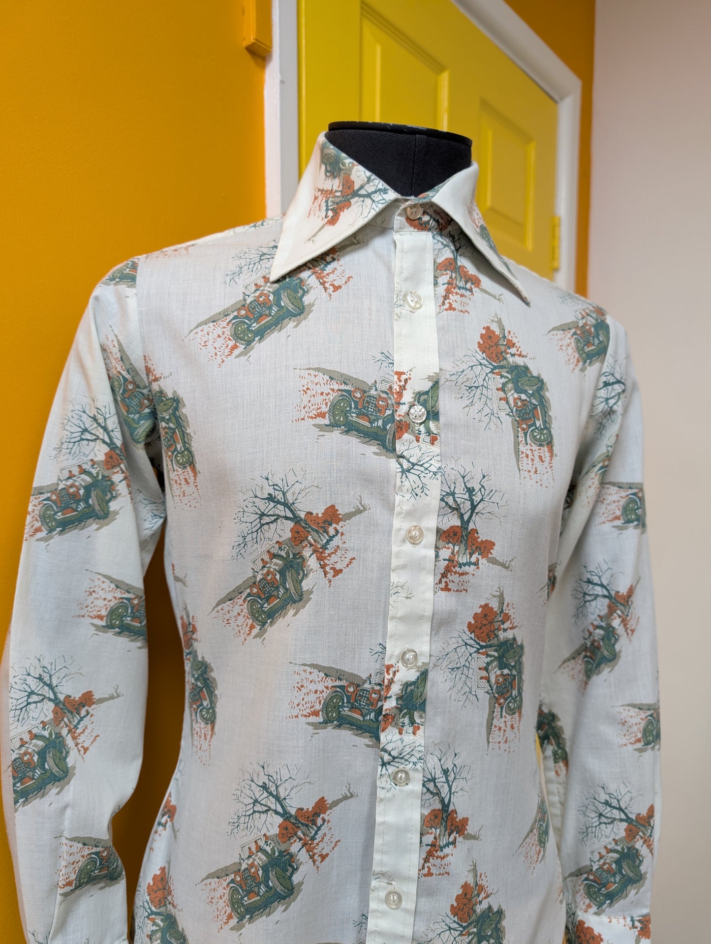 1970s Pickwick novelty car print shirt