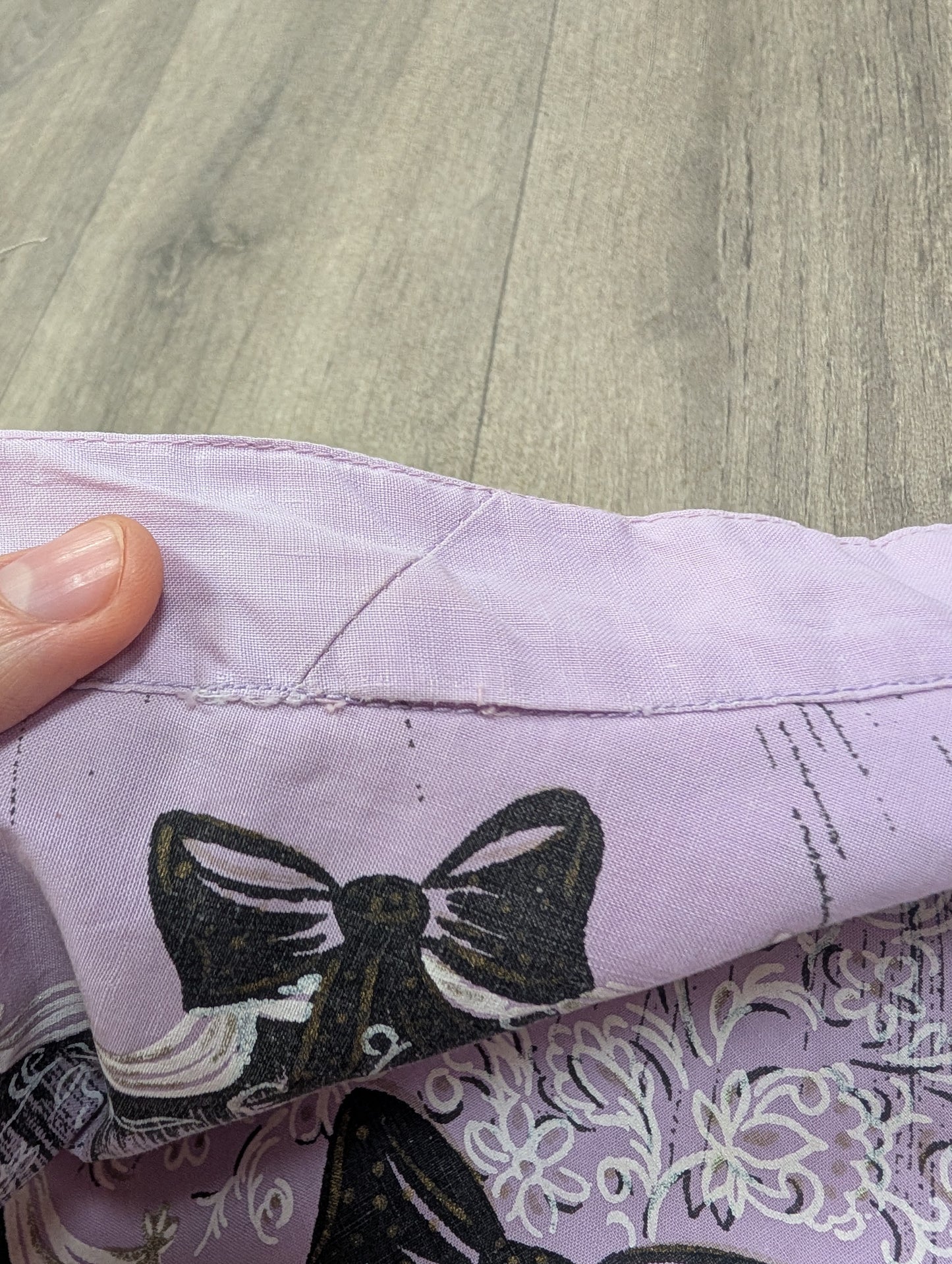 1950s novelty bow print skirt purple/black - 27" waist