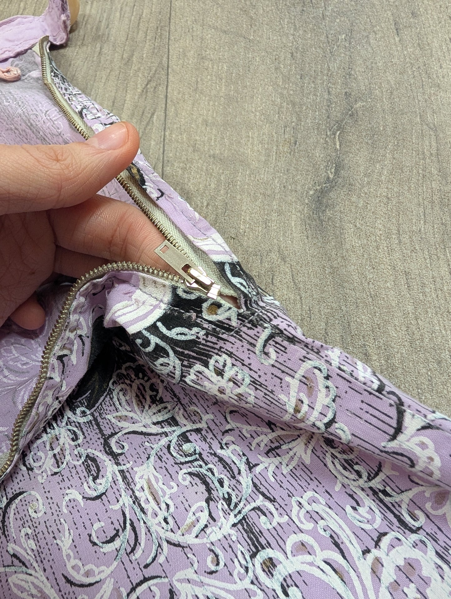 1950s novelty bow print skirt purple/black - 27" waist