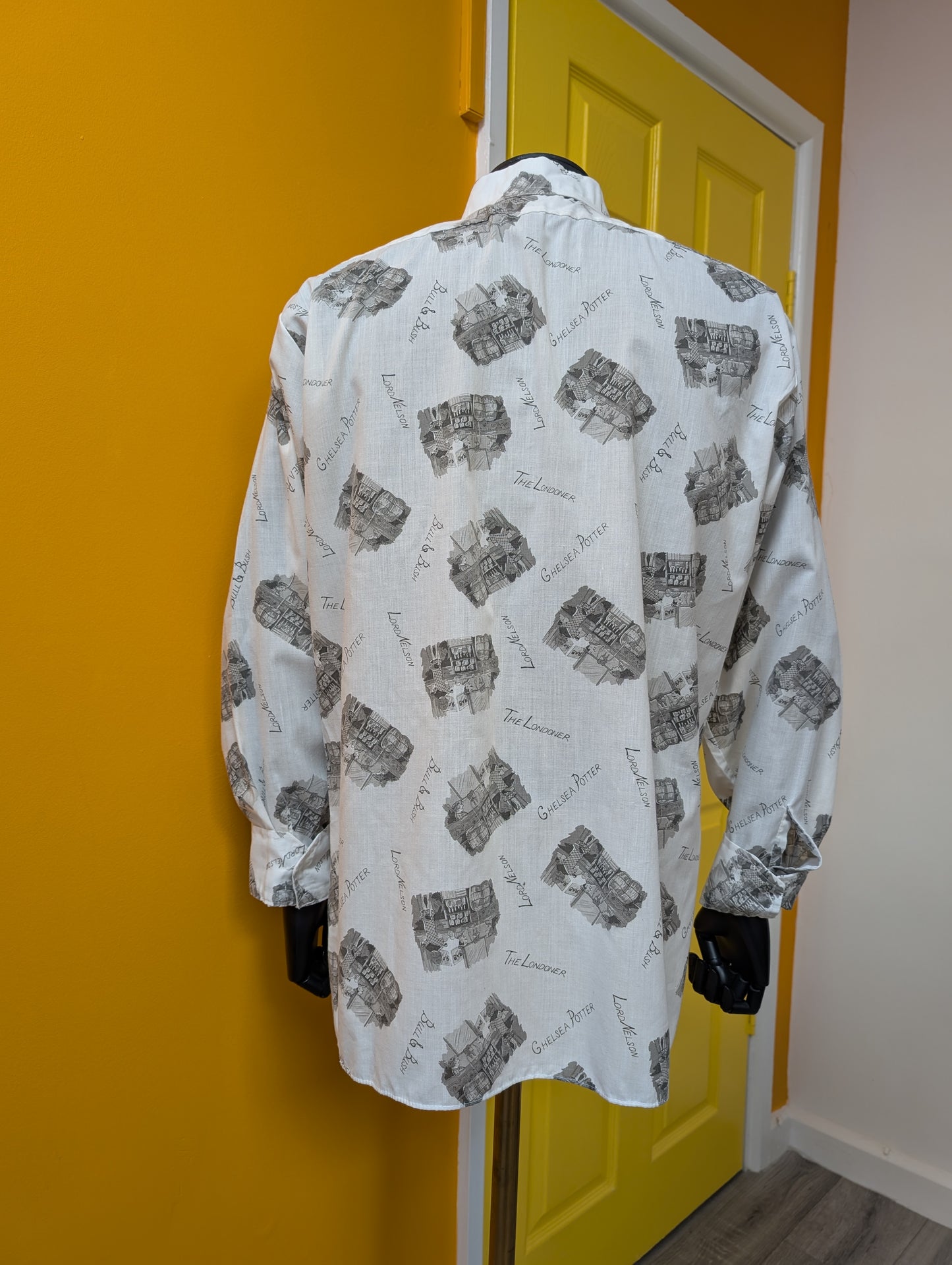 1970s novelty print London pubs shirt