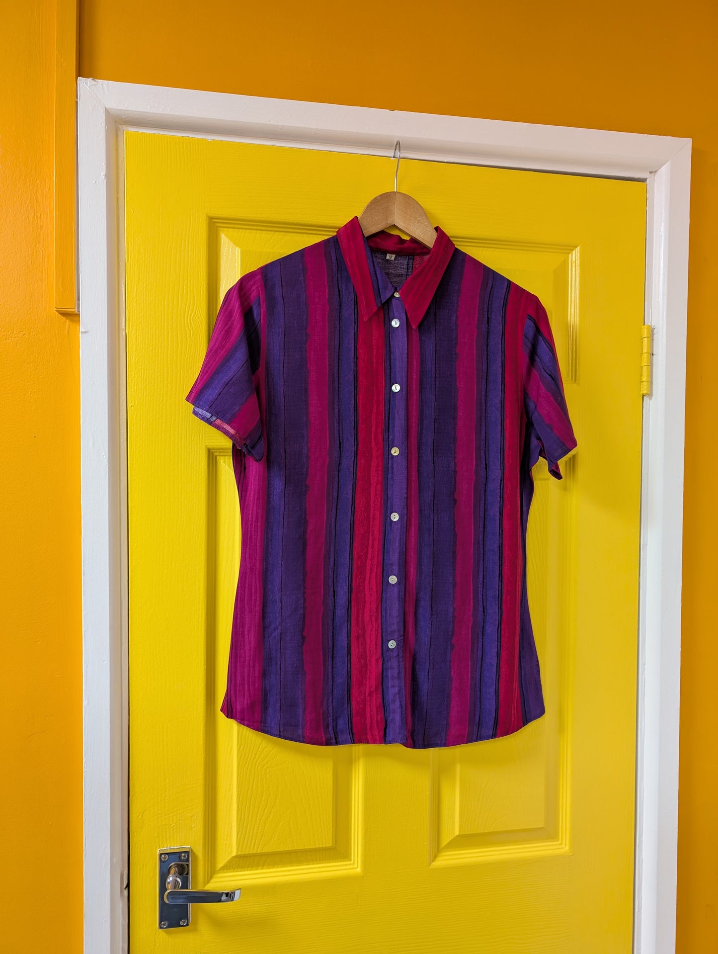 1990s striped viscose shirt - Size 12