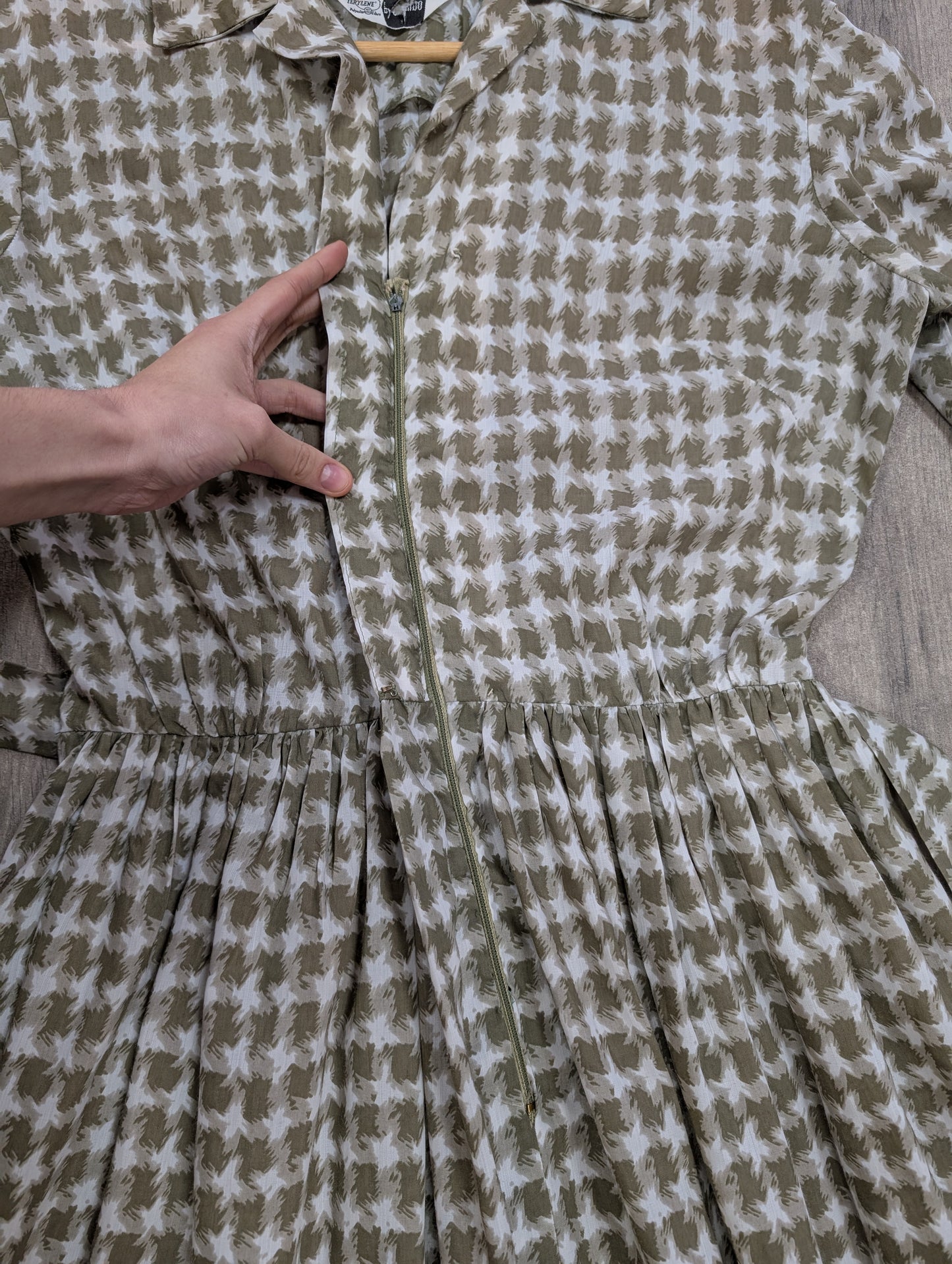 1960s Sambo dress and belt - 40"B 28"W