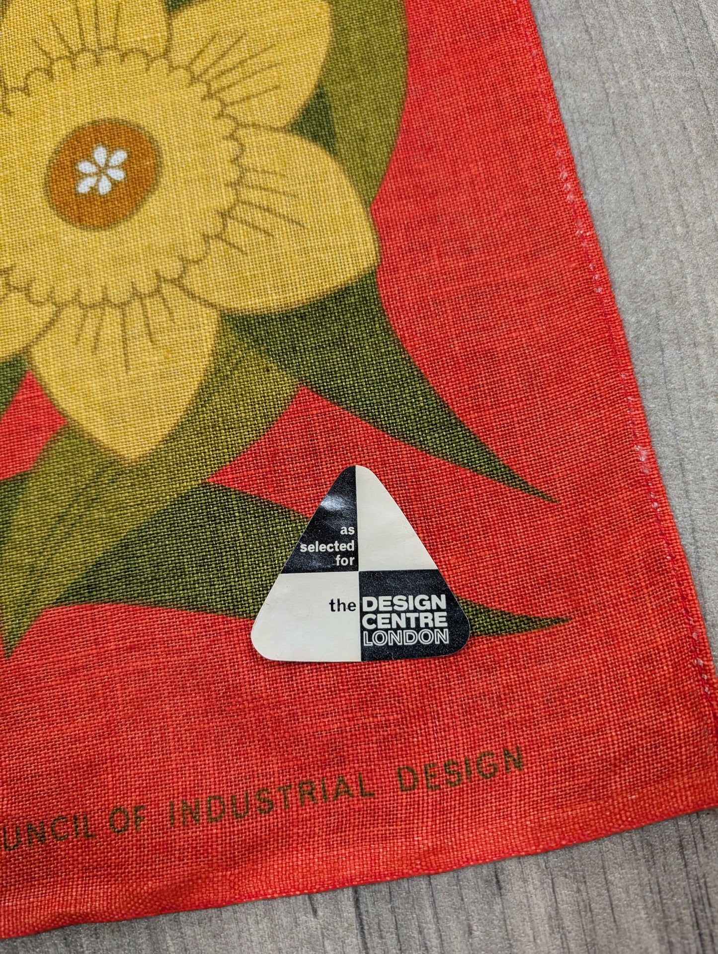 Deadstock Prince of Wales Ich Dien linen tea towel