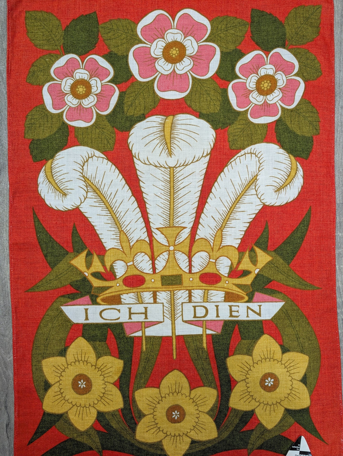 Deadstock Prince of Wales Ich Dien linen tea towel