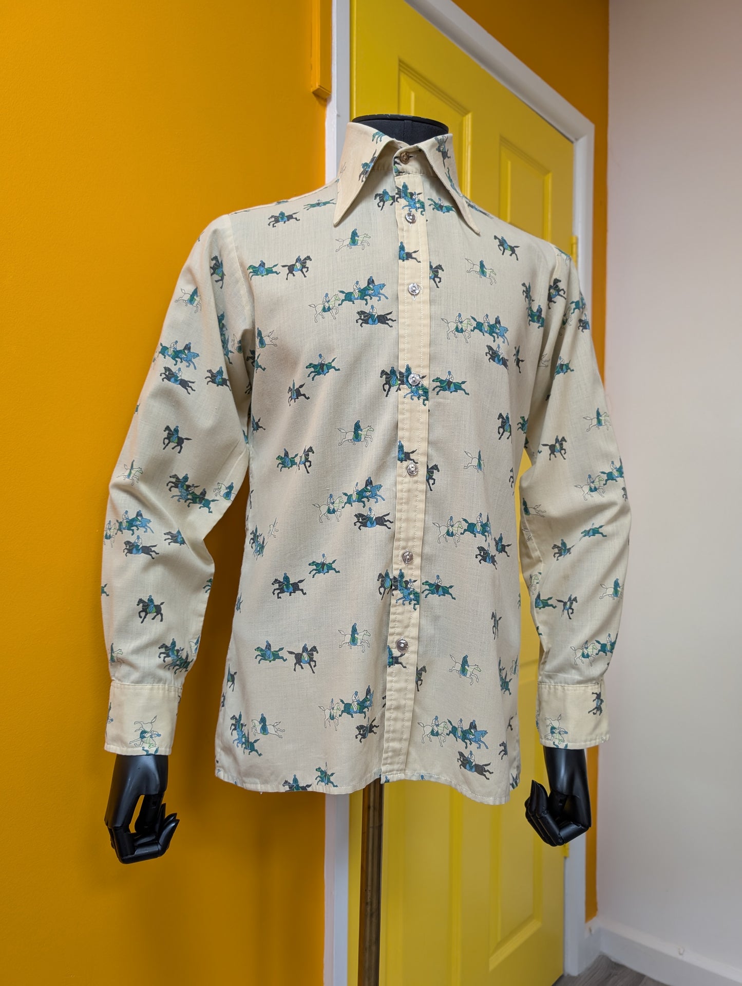 1970s Ben Sherman novelty horse print dagger collar shirt