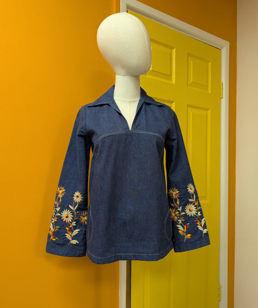 1970s embroidered denim top - XS/S