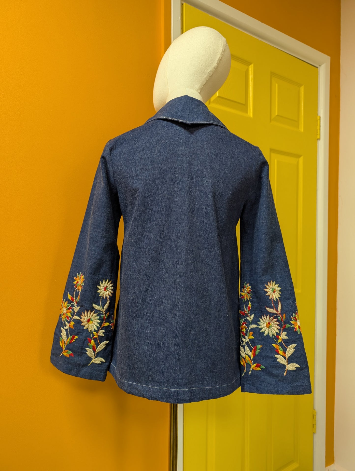 1970s embroidered denim top - XS/S