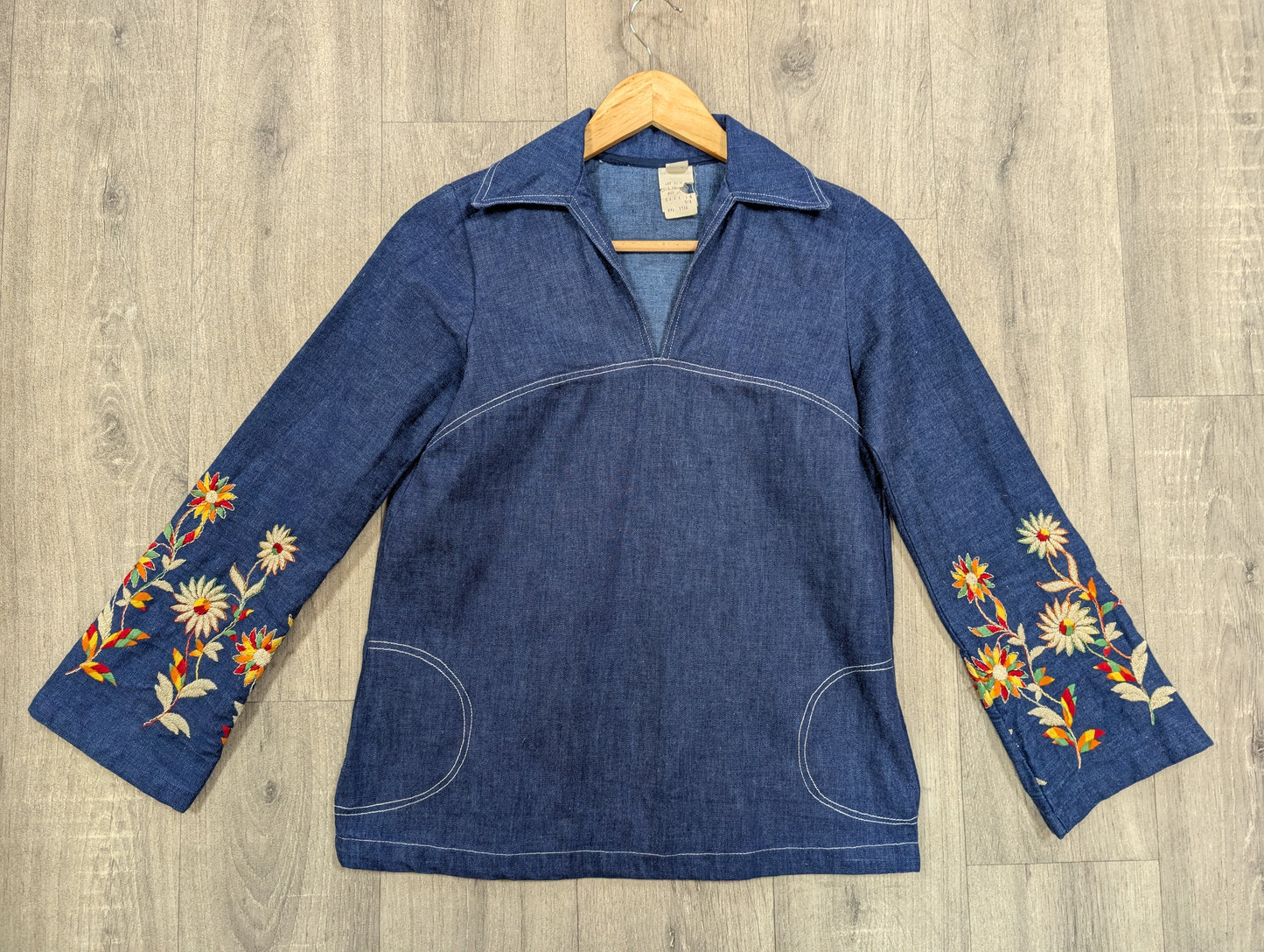 1970s embroidered denim top - XS/S