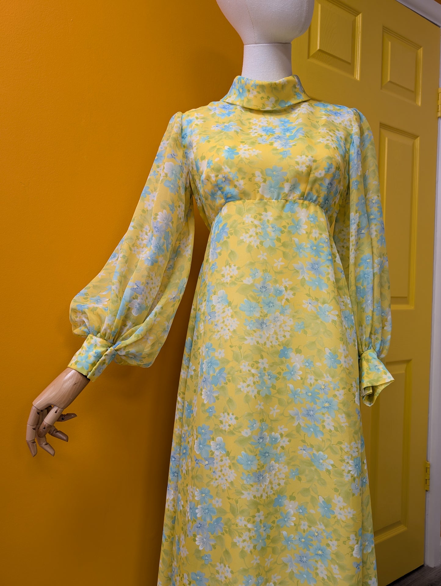 1970s floral balloon sleeve maxi dress - XS/6/8