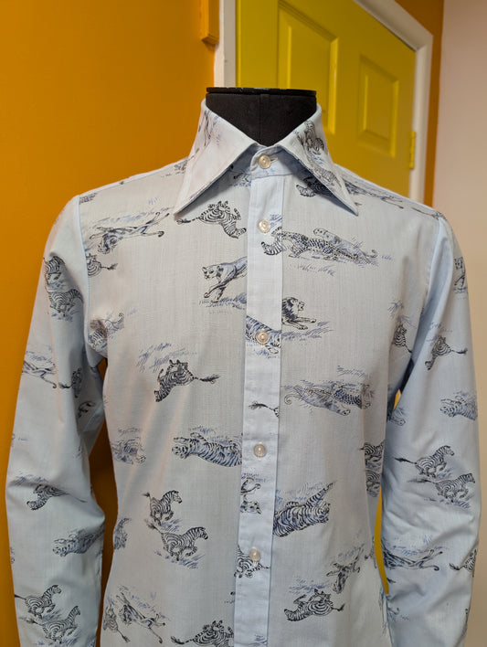 1970s Dickens novelty safari animal print dagger collar shirt
