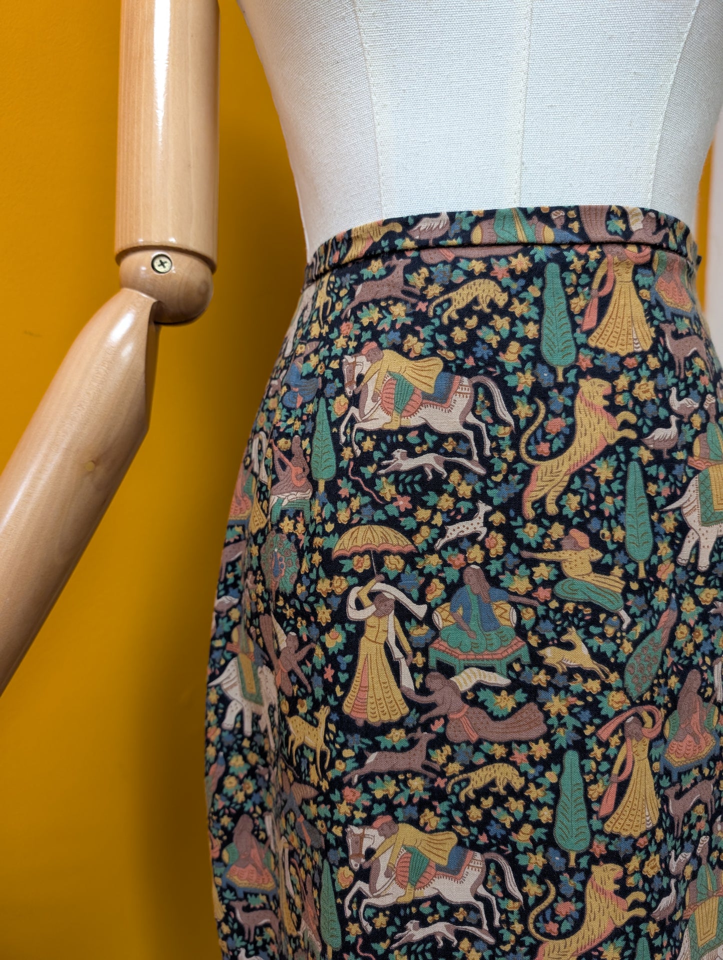 1970s medieval Liberty print skirt - 24" waist