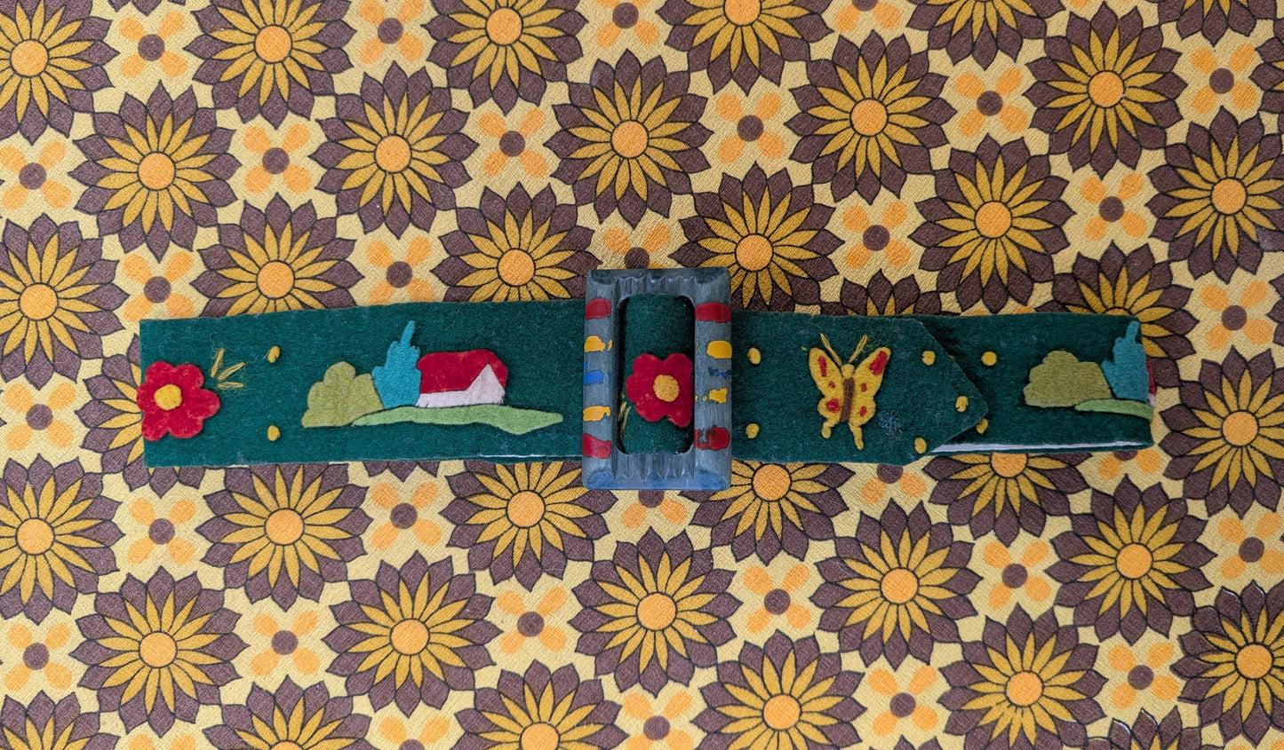 Hungarian green hand embroidered belt