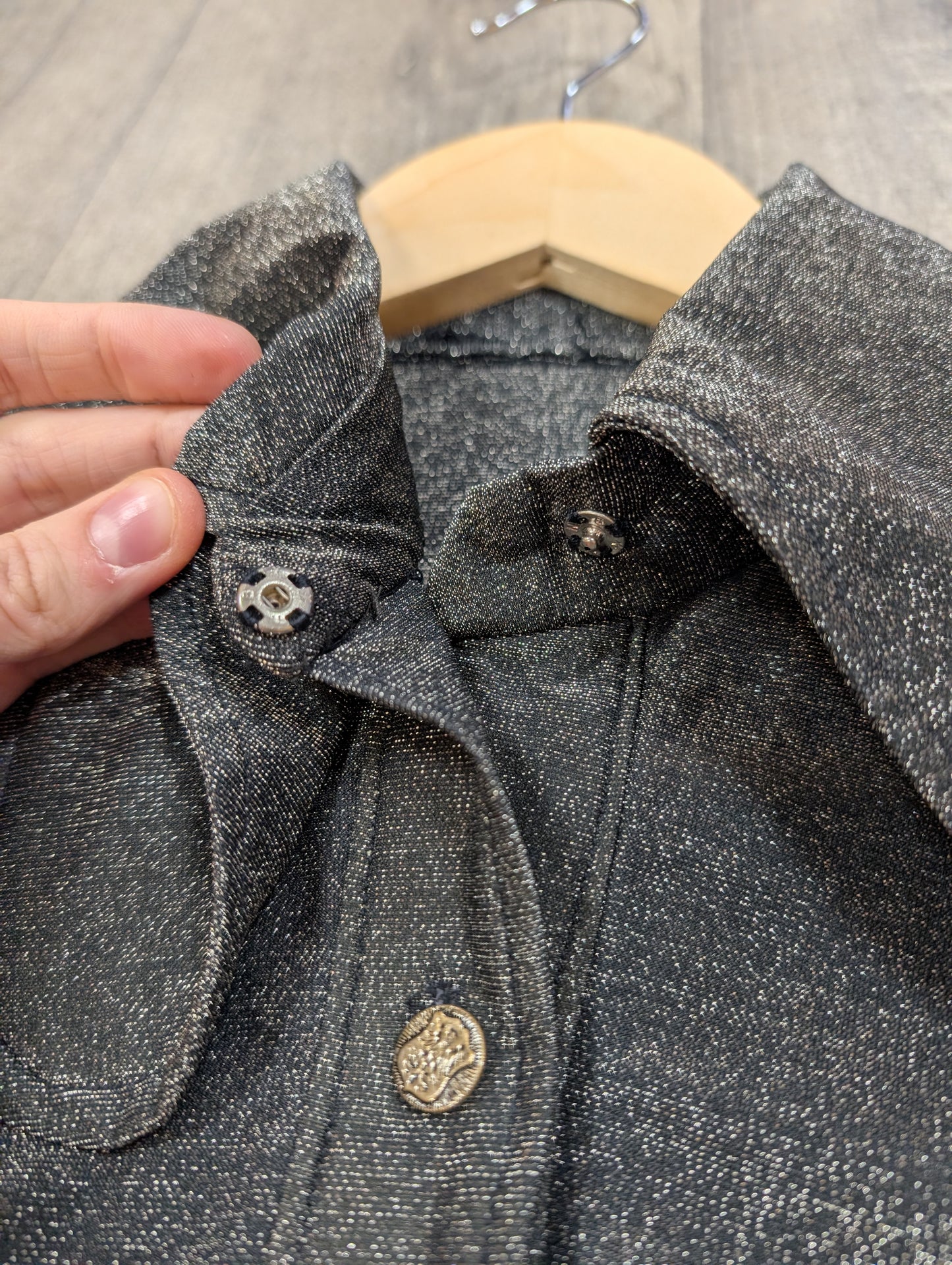 Epic 1970s silver lurex shirt with beagle collar - XS/S
