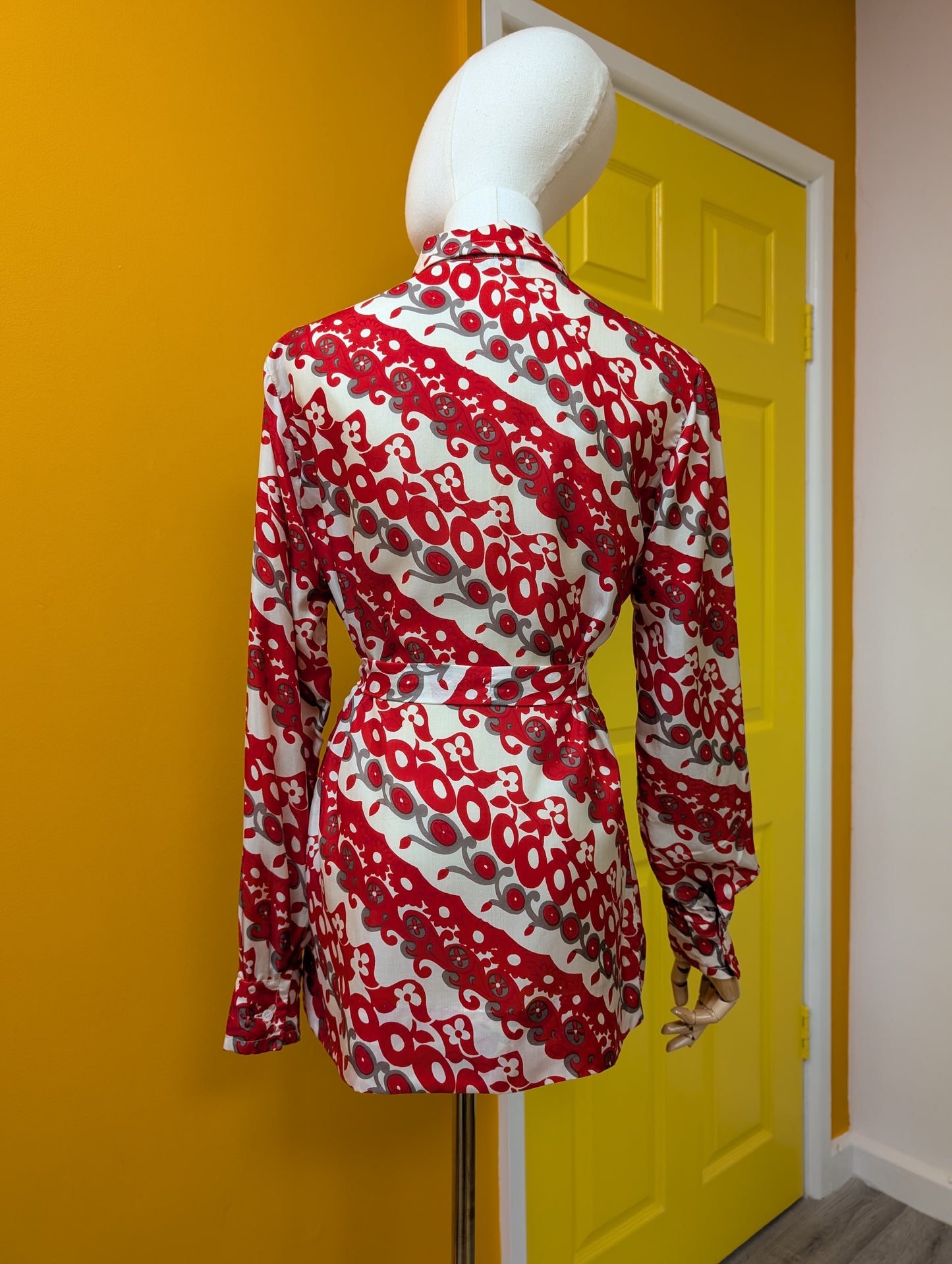 1960s Pierr Ghy Paris pure silk red/white top and belt - up to a M