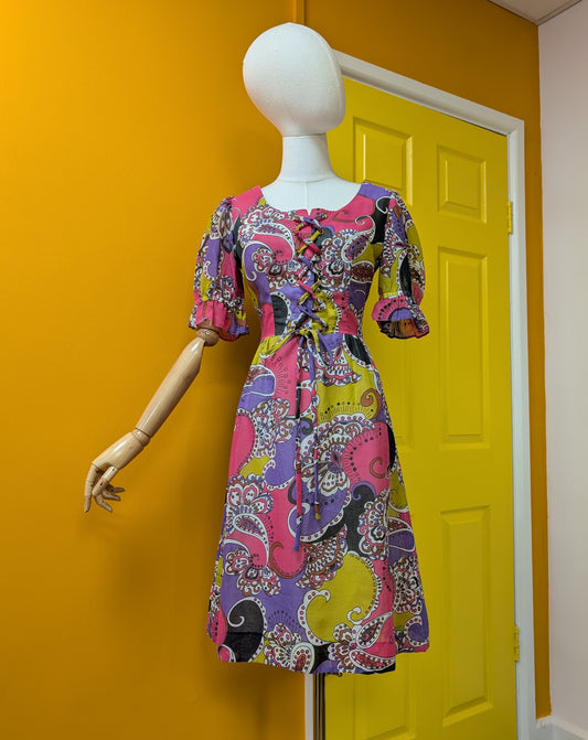 60s/70s Swiss Made European Fashions psychedelic dress - S/8/10