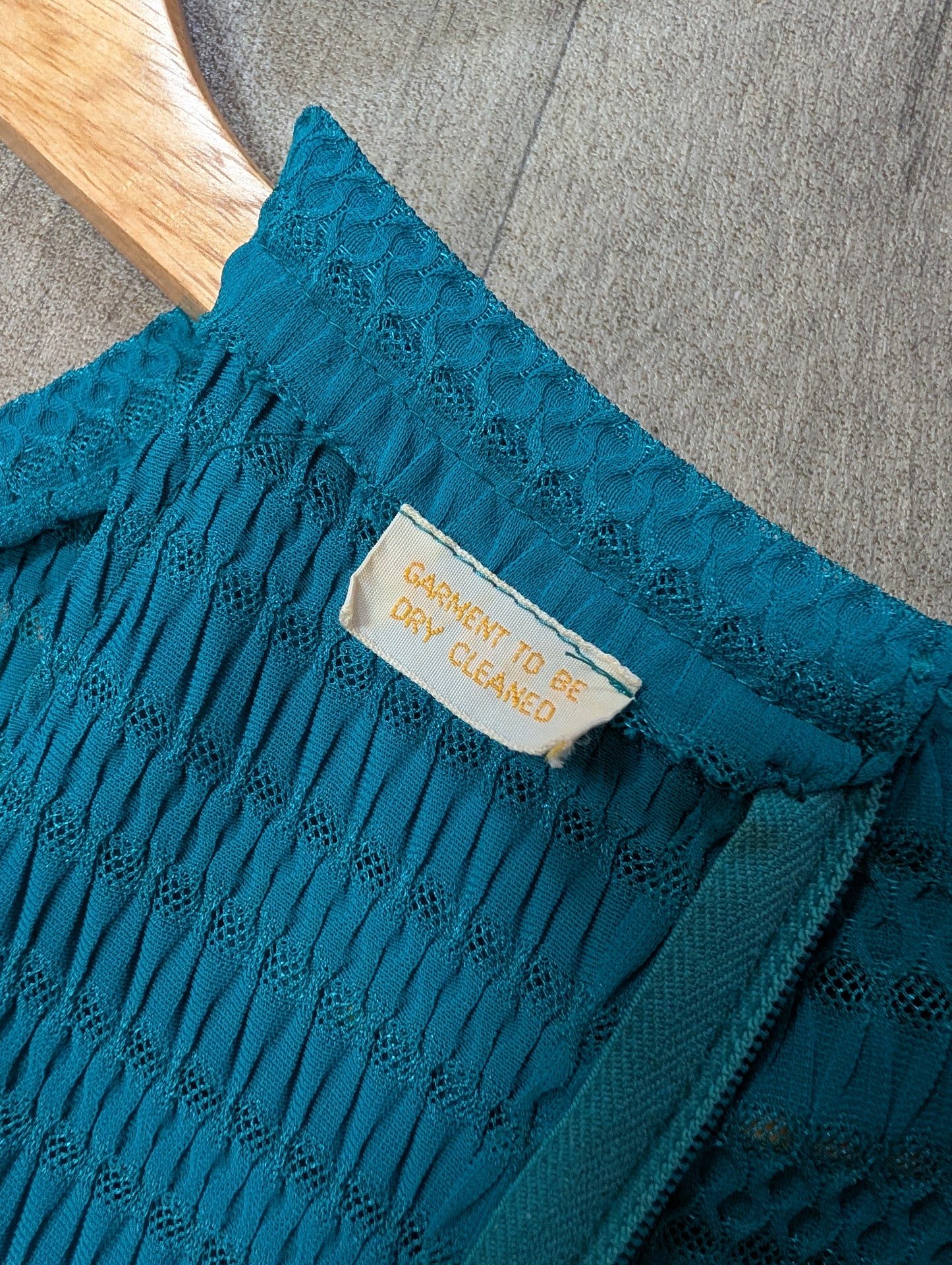 1970s Berkertex maxi dress & belt - L/16