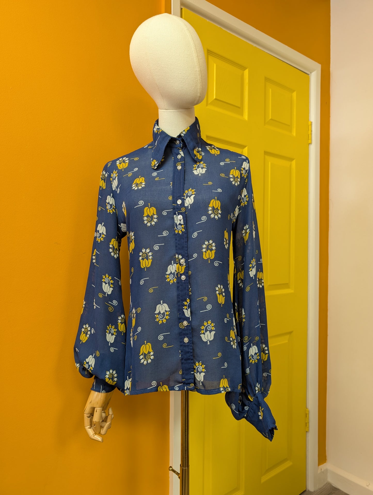 1970s Jeff Banks blue/yellow balloon sleeve shirt - S