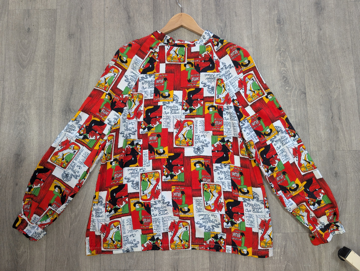 1970s Toulouse Lautrec print blouse - M