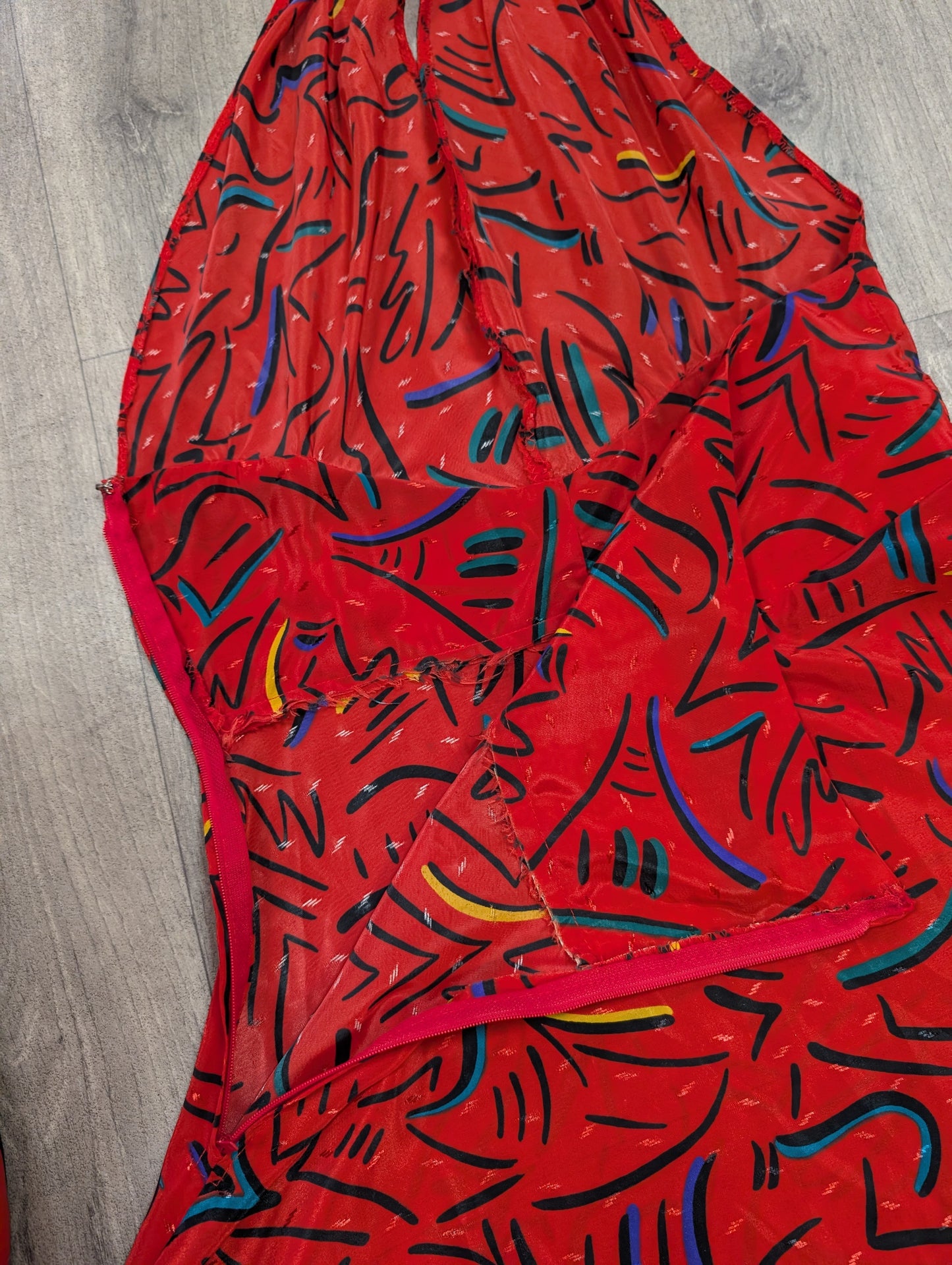 1980s red halter neck abstract print dress - S/10