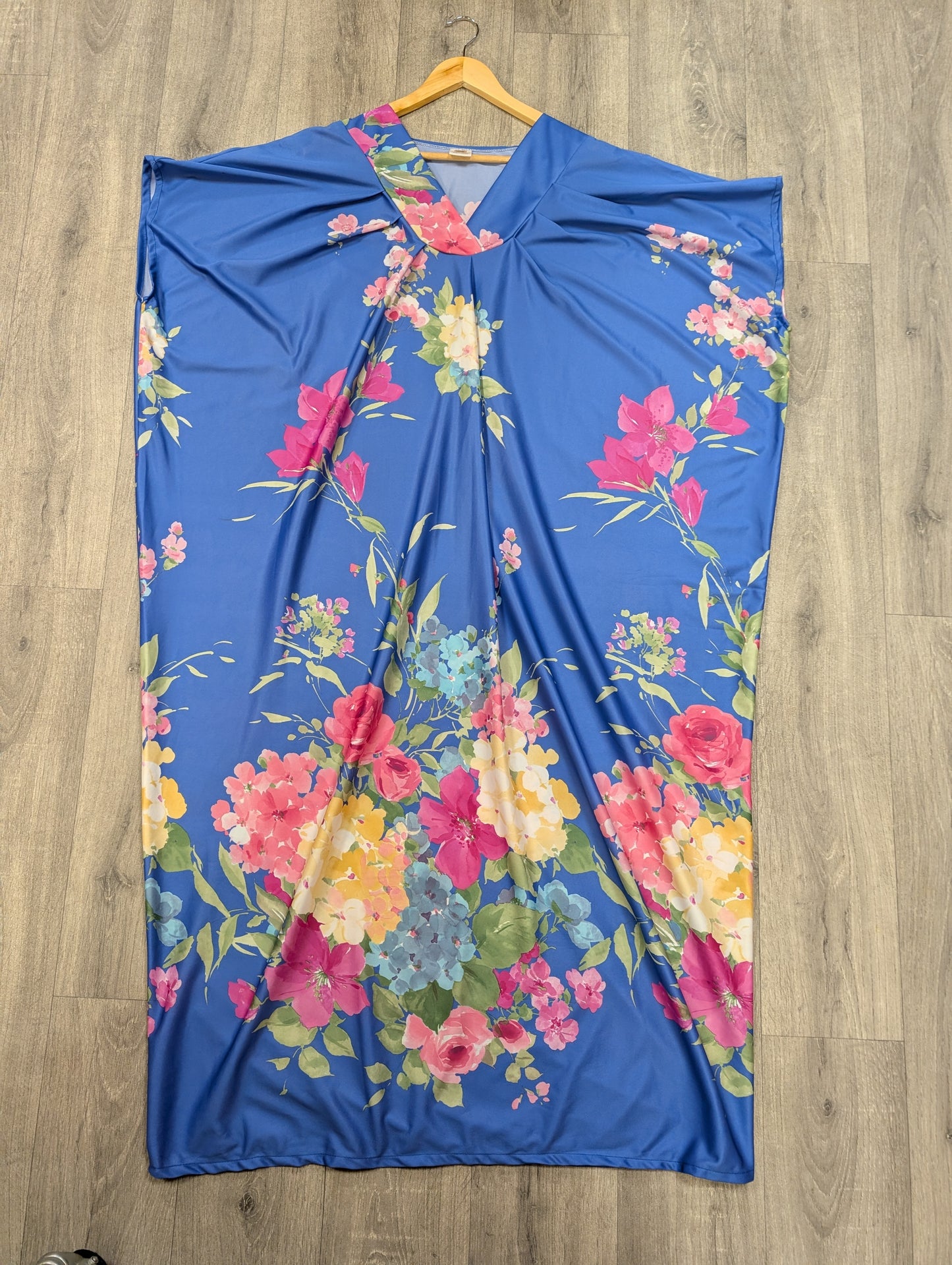 1980s floral kaftan dress