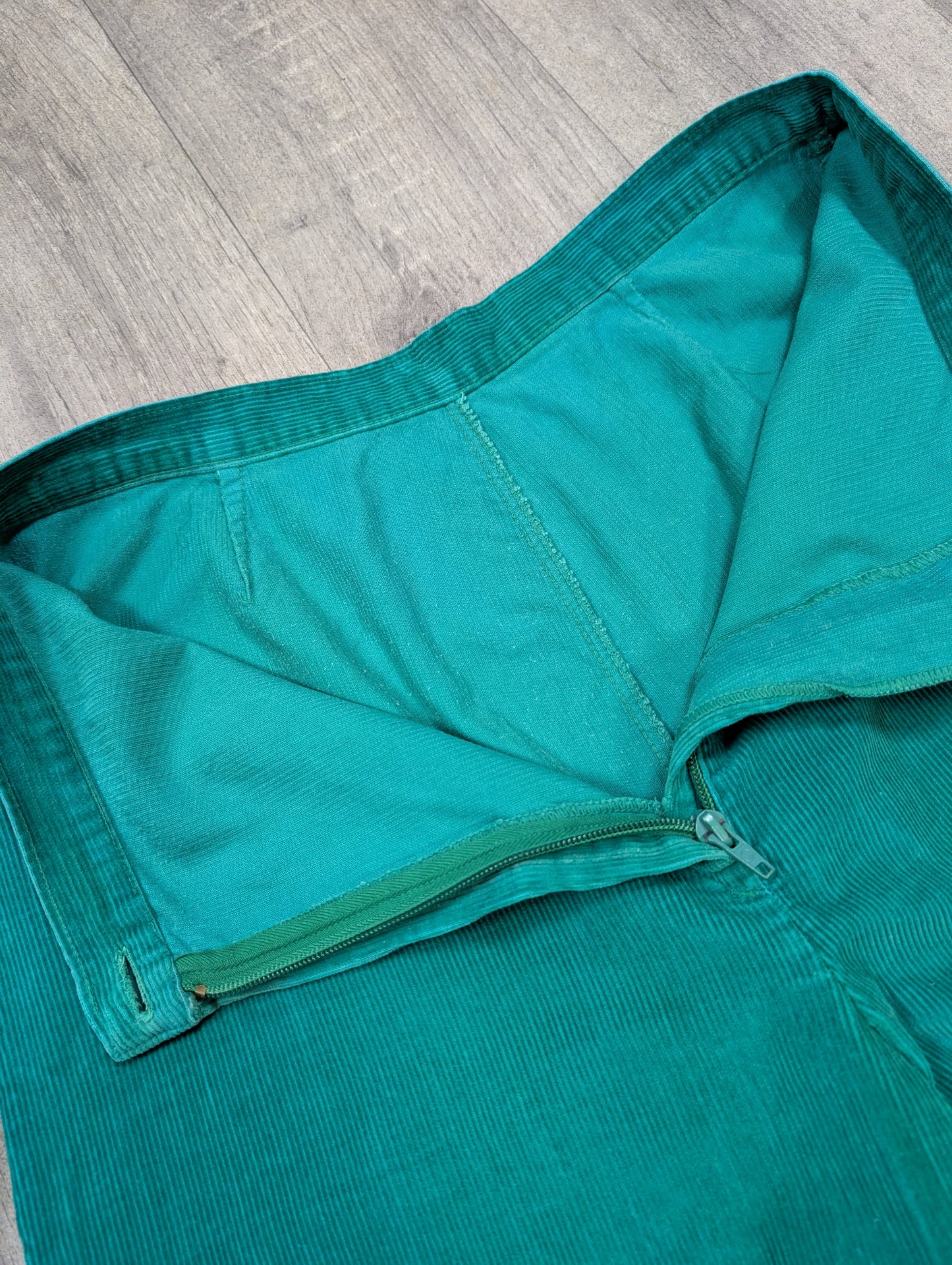 1970s St Michael green corduroy trousers - 32" waist