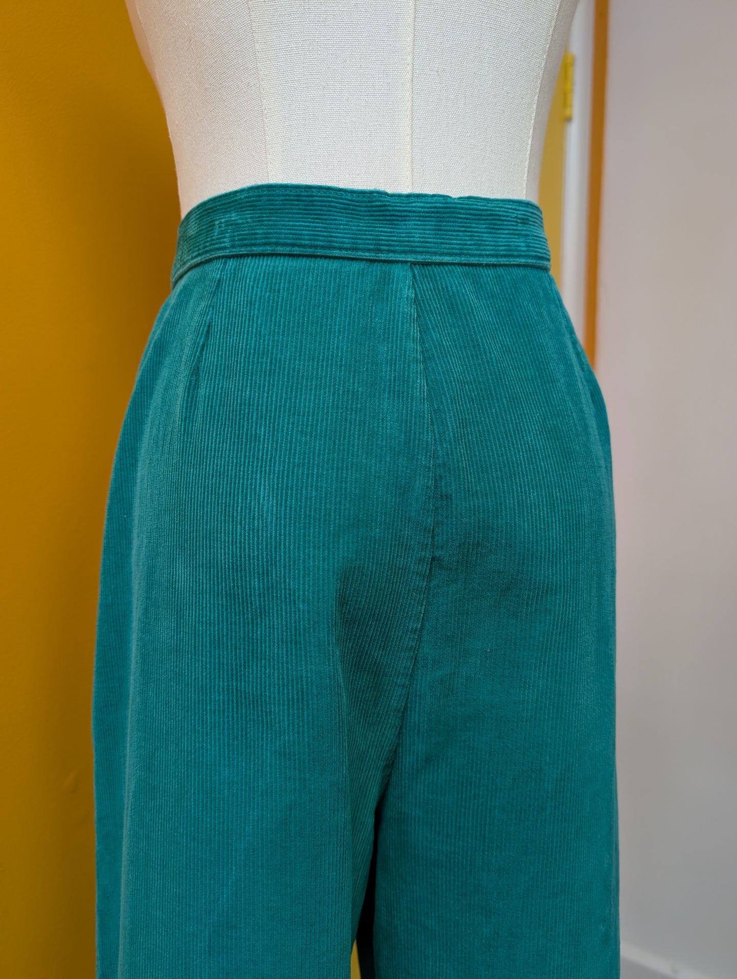 1970s St Michael green corduroy trousers - 32" waist