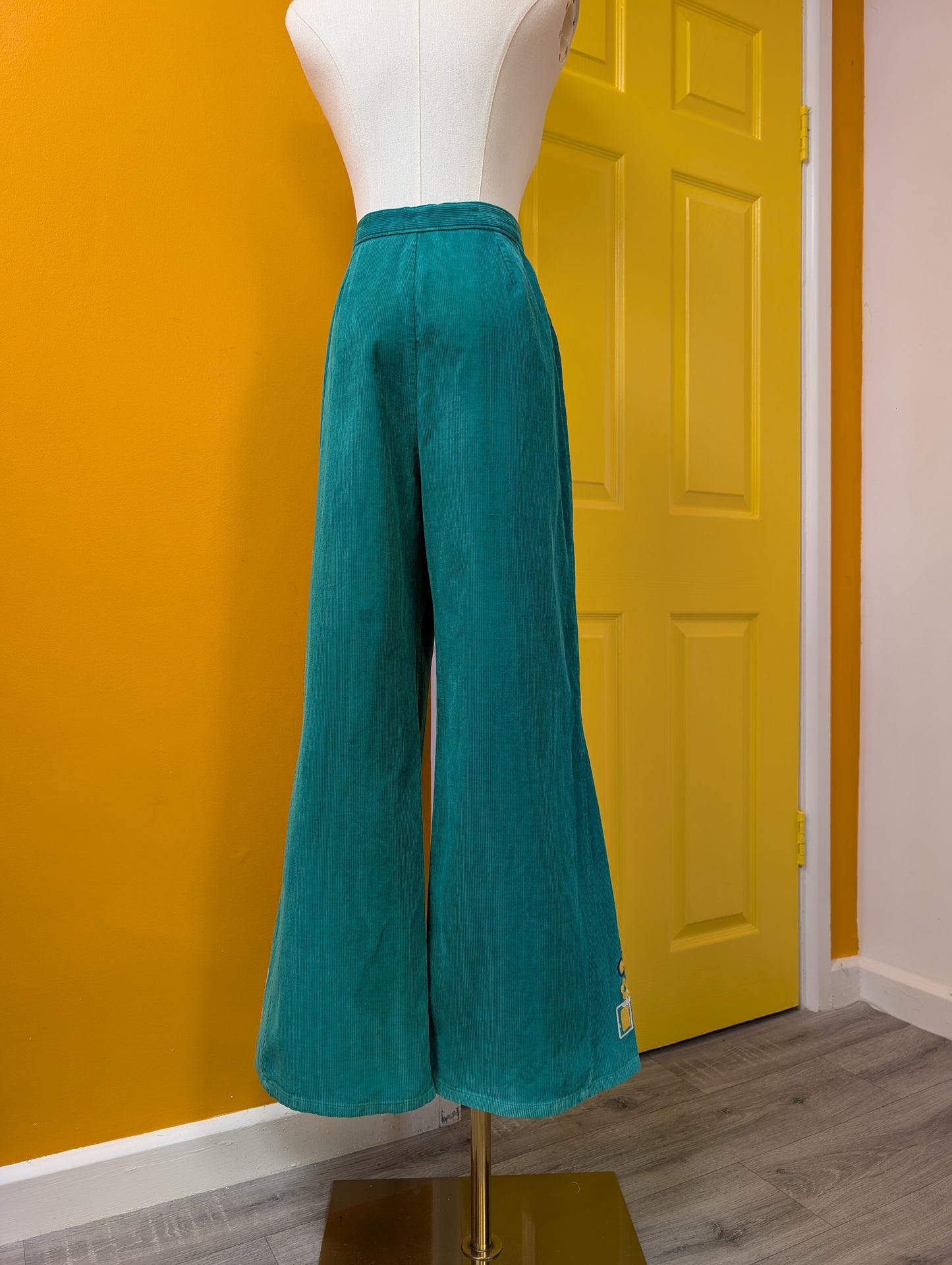 1970s St Michael green corduroy trousers - 32" waist