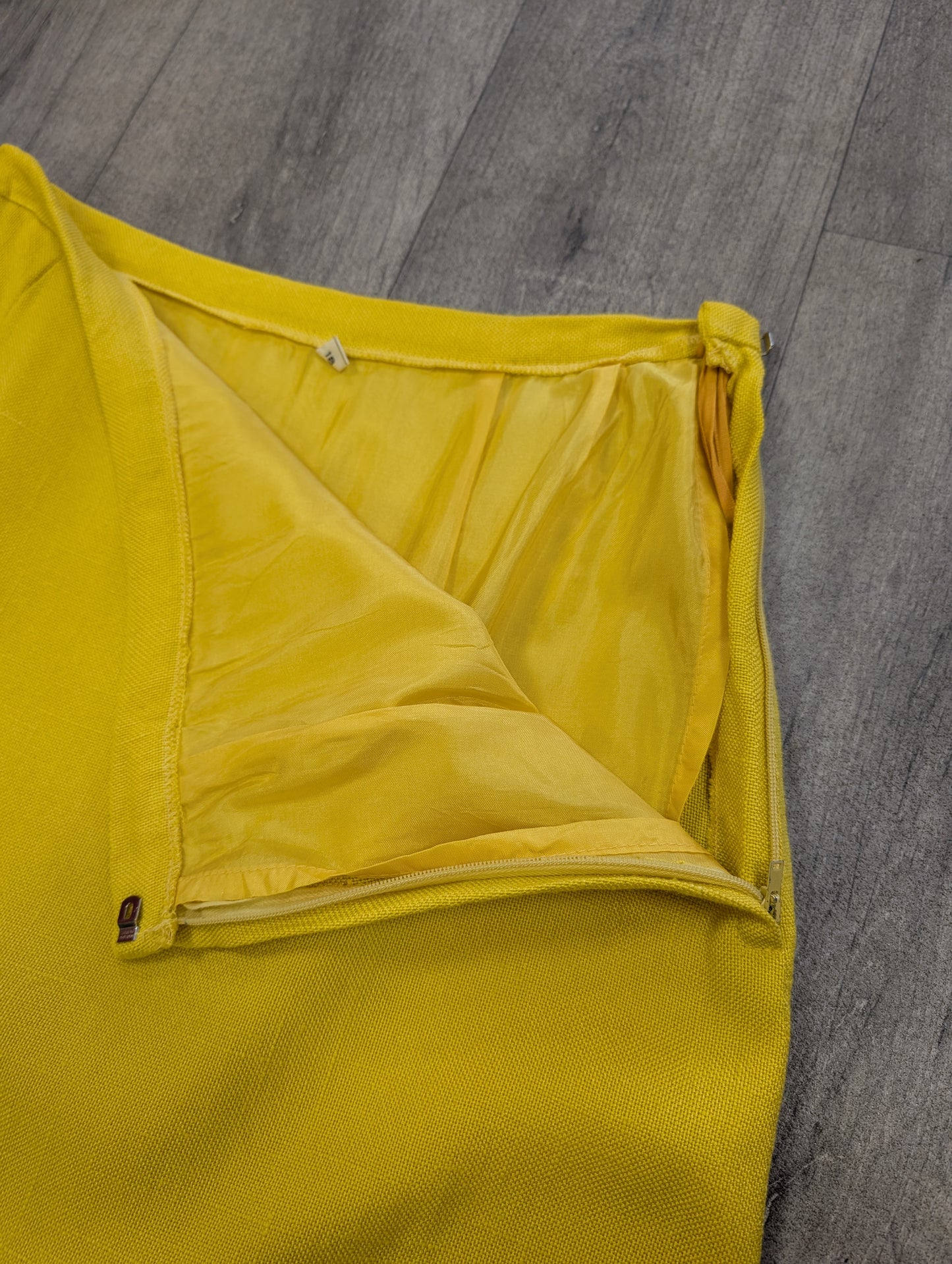 1970s Windsmoor yellow skirt suit - S/M/10/12