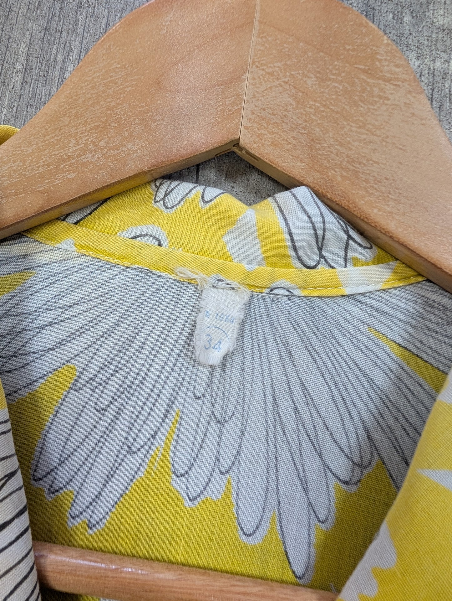 1960s yellow floral shirt - S/M