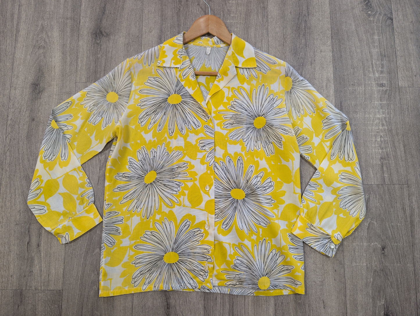 1960s yellow floral shirt - S/M