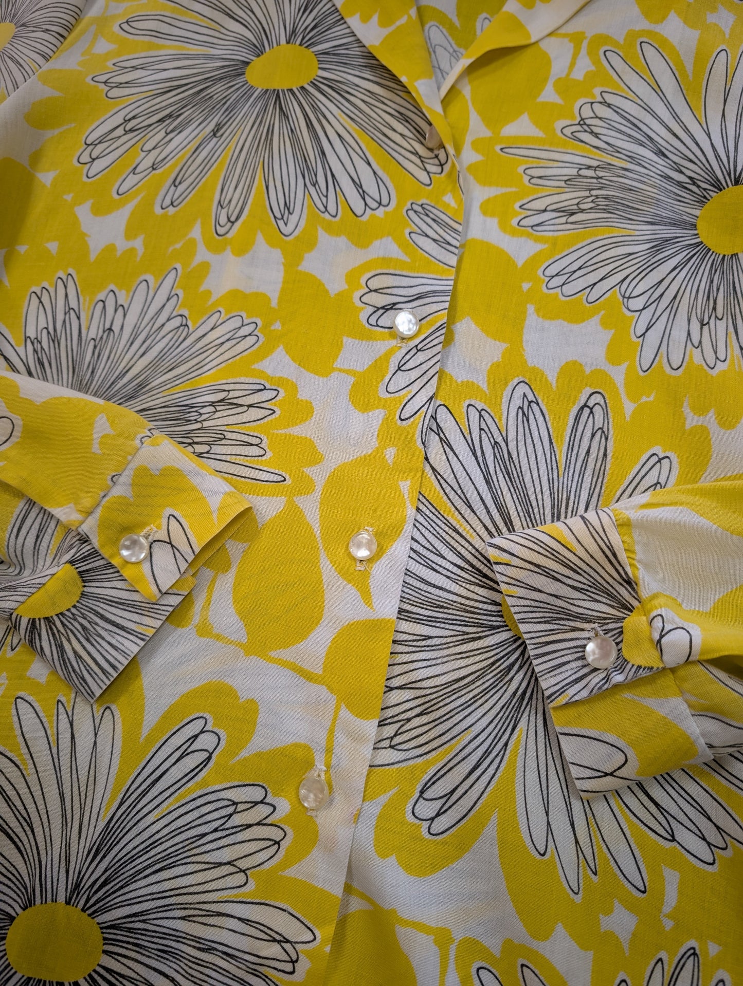 1960s yellow floral shirt - S/M