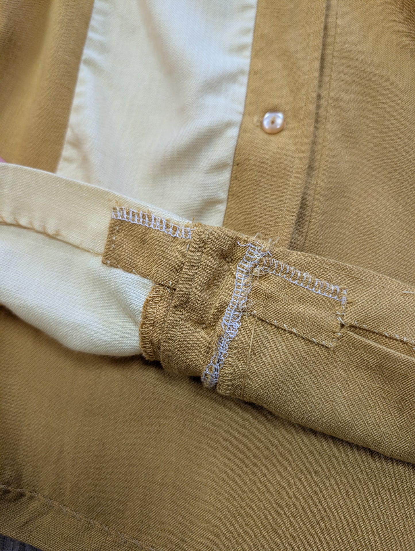 1950s Nat Nast rayon tiki bowling shirt