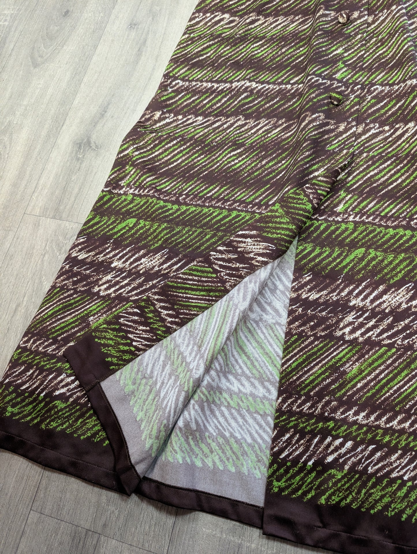 1970s brown/green patterned house coat - M