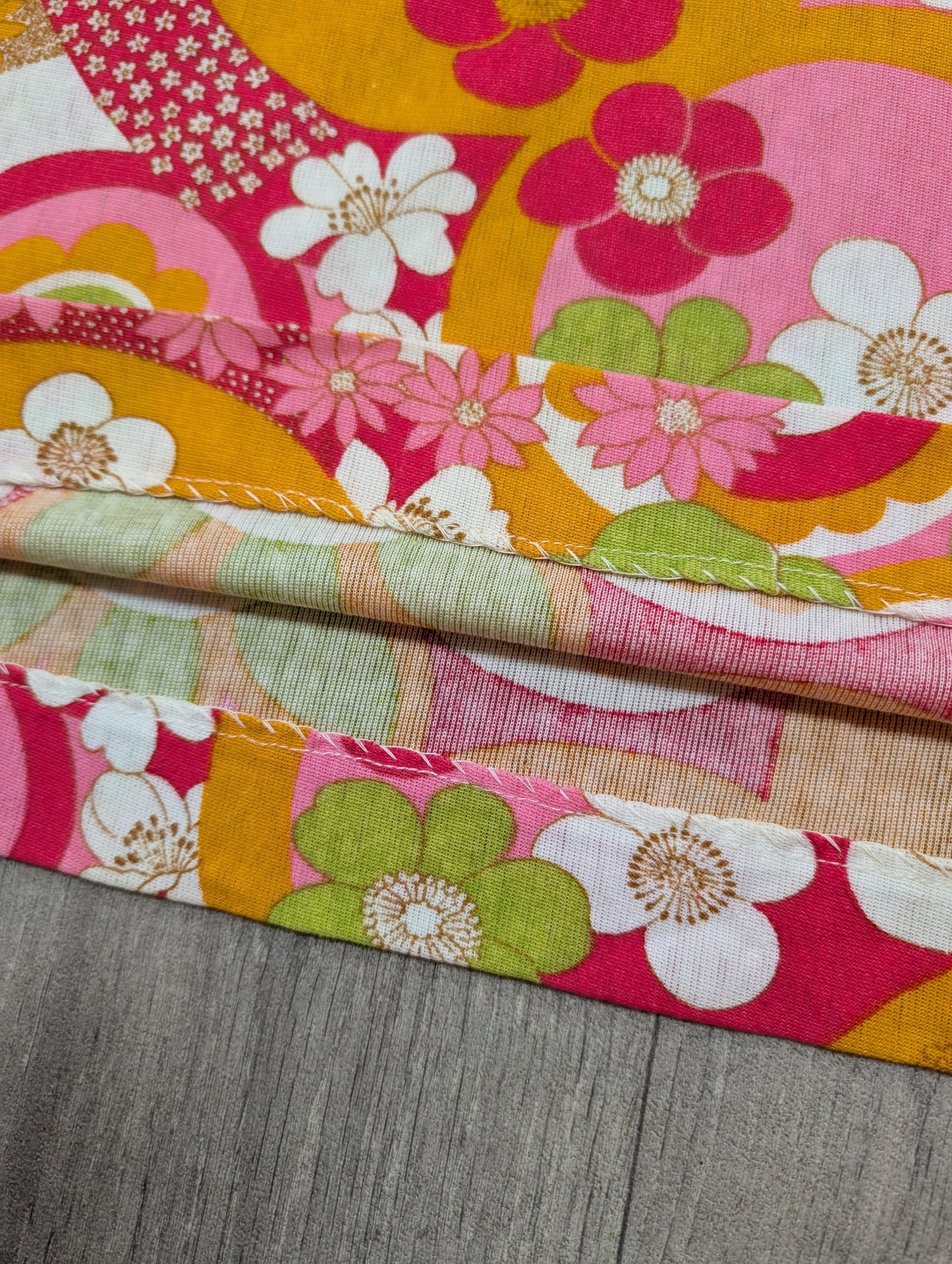 1960s Alistair Cowin psychedelic backless mini dress - S/8