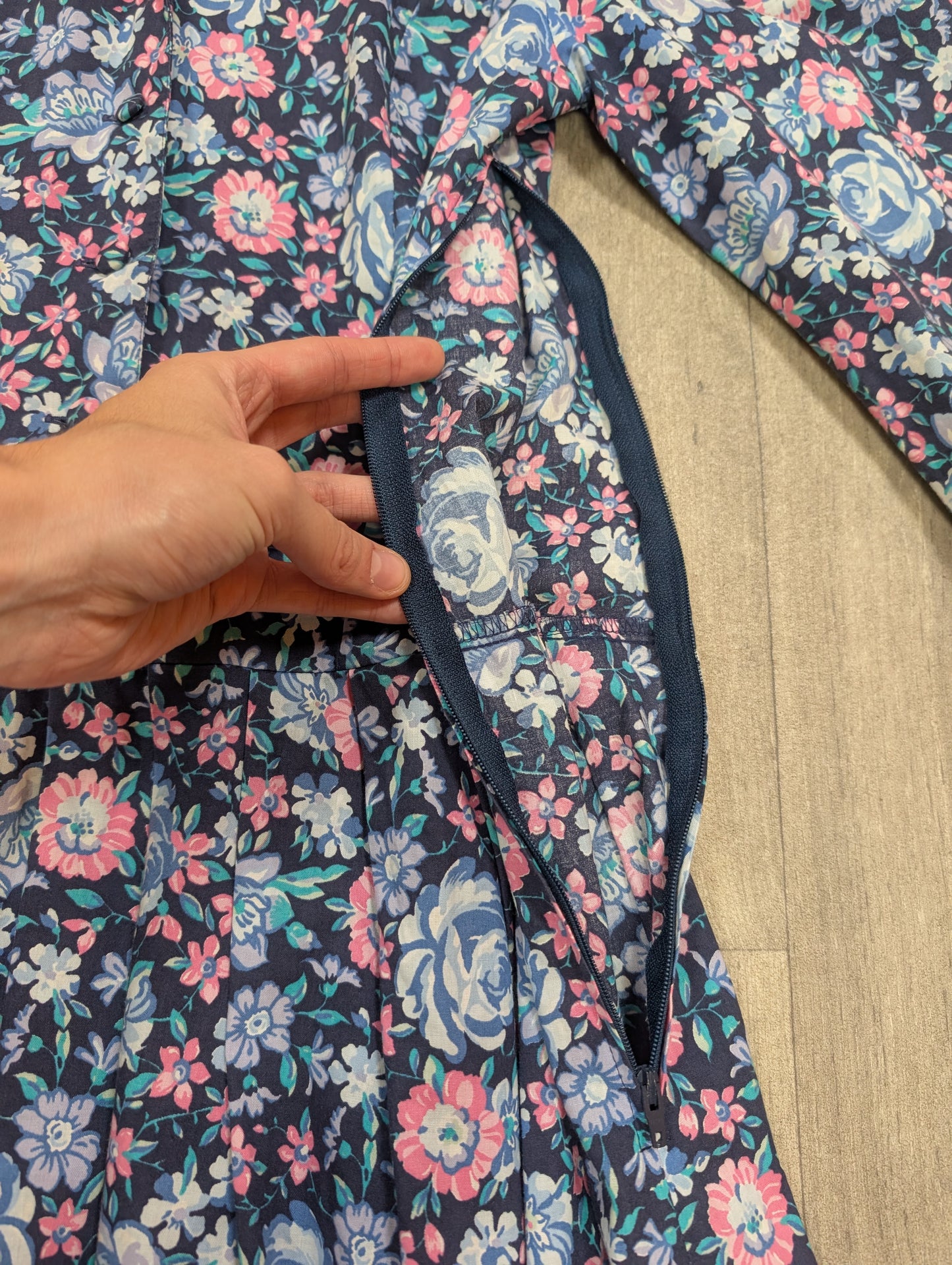 1980s Laura Ashley blue floral lace collar dress - S/10