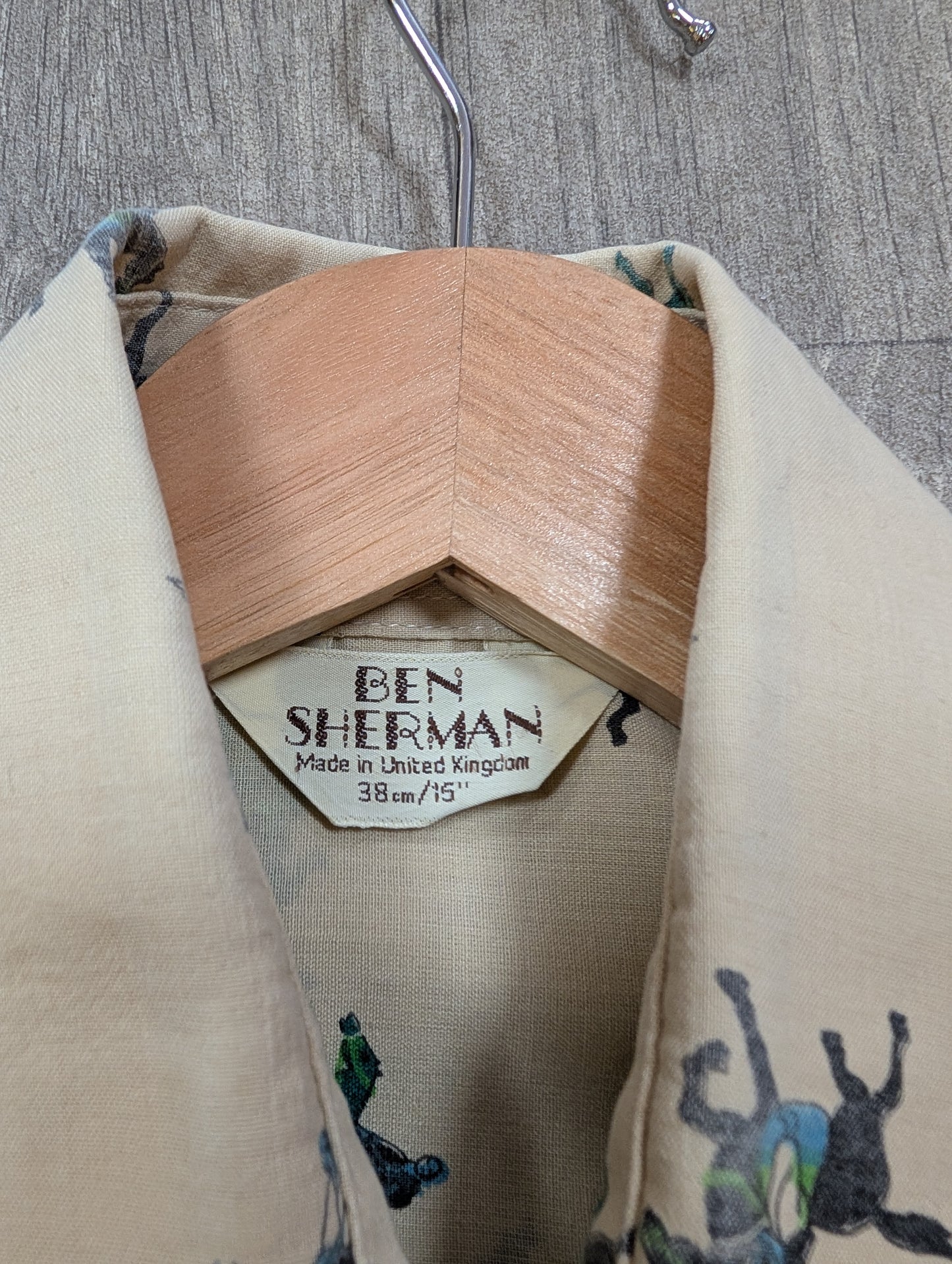 1970s Ben Sherman novelty horse print dagger collar shirt