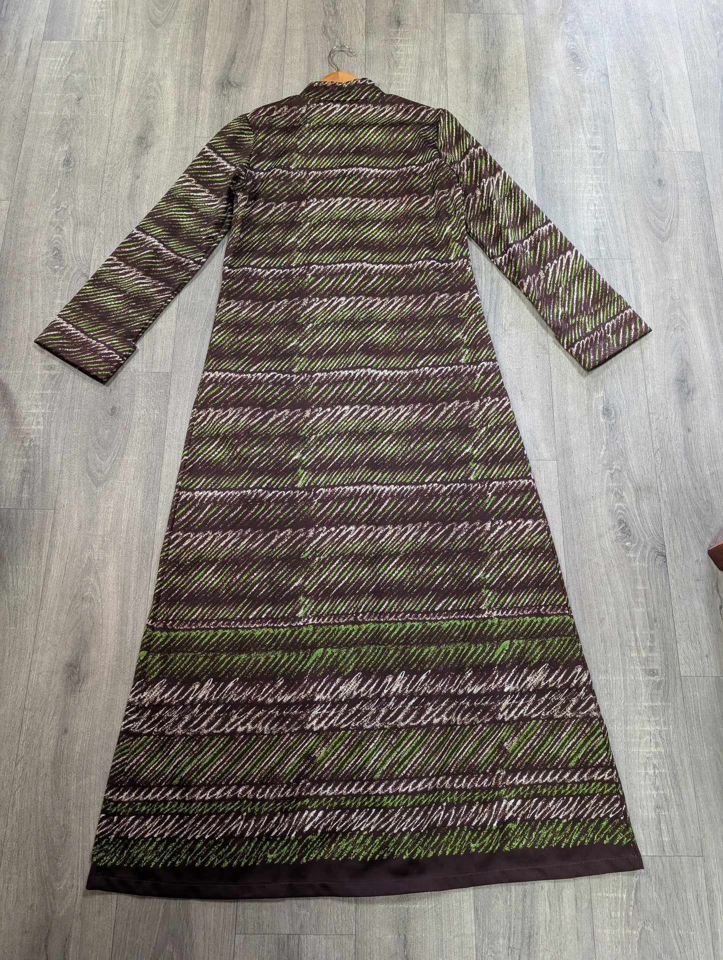 1970s brown/green patterned house coat - M