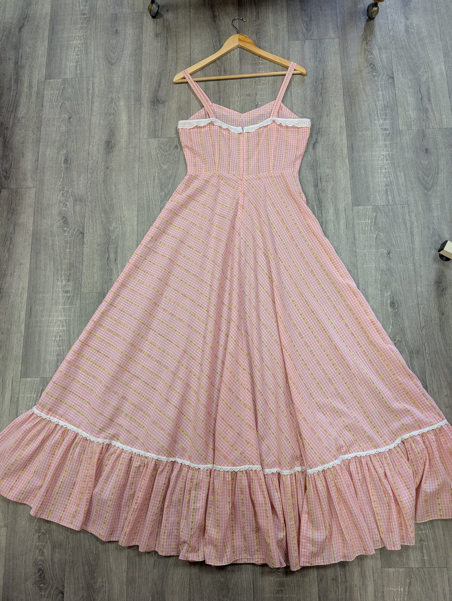 1970s pink floral maxi dress - S/M/10/12