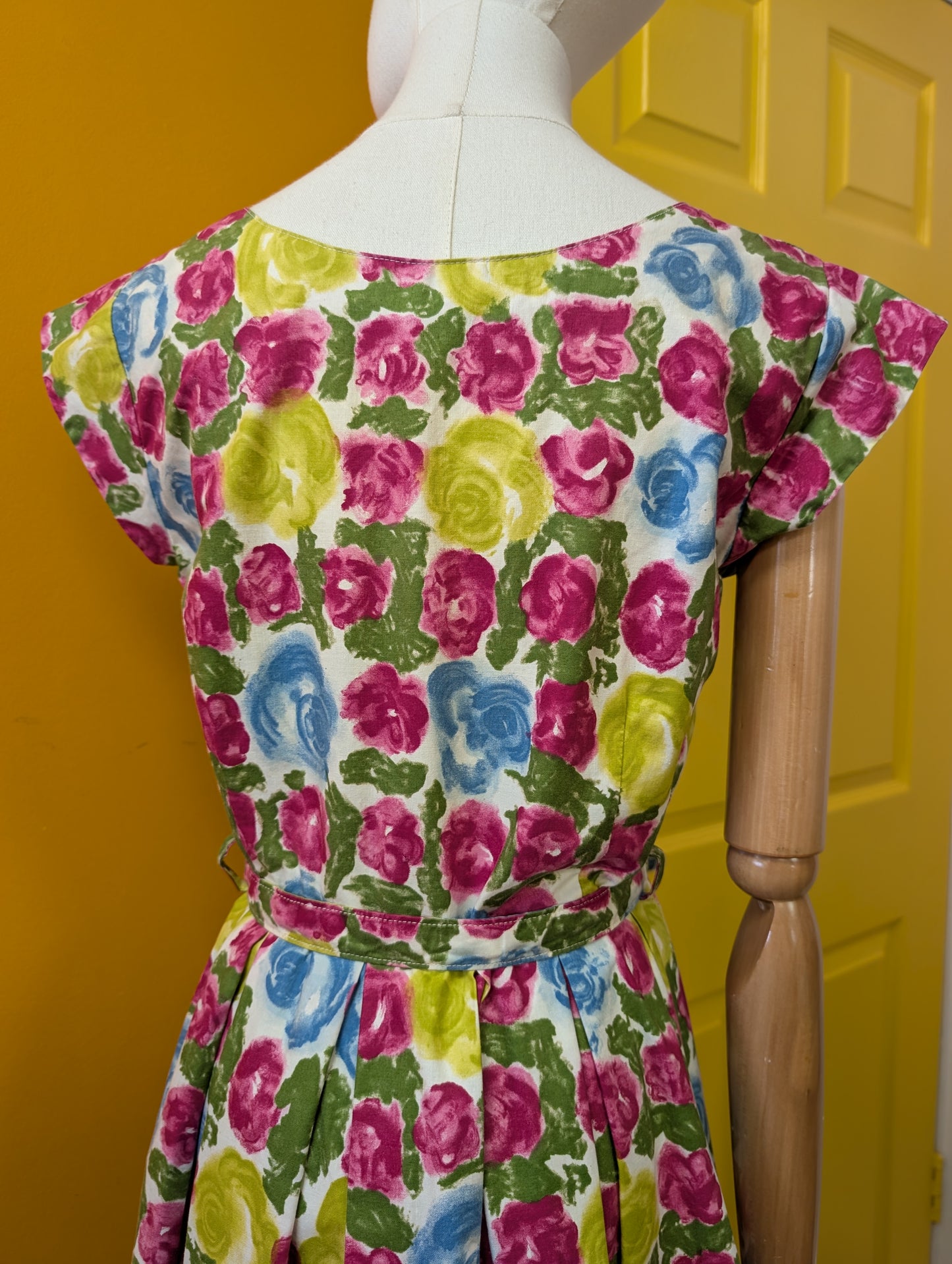 Early 1960s floral cotton dress & belt - 36"B, 29"W