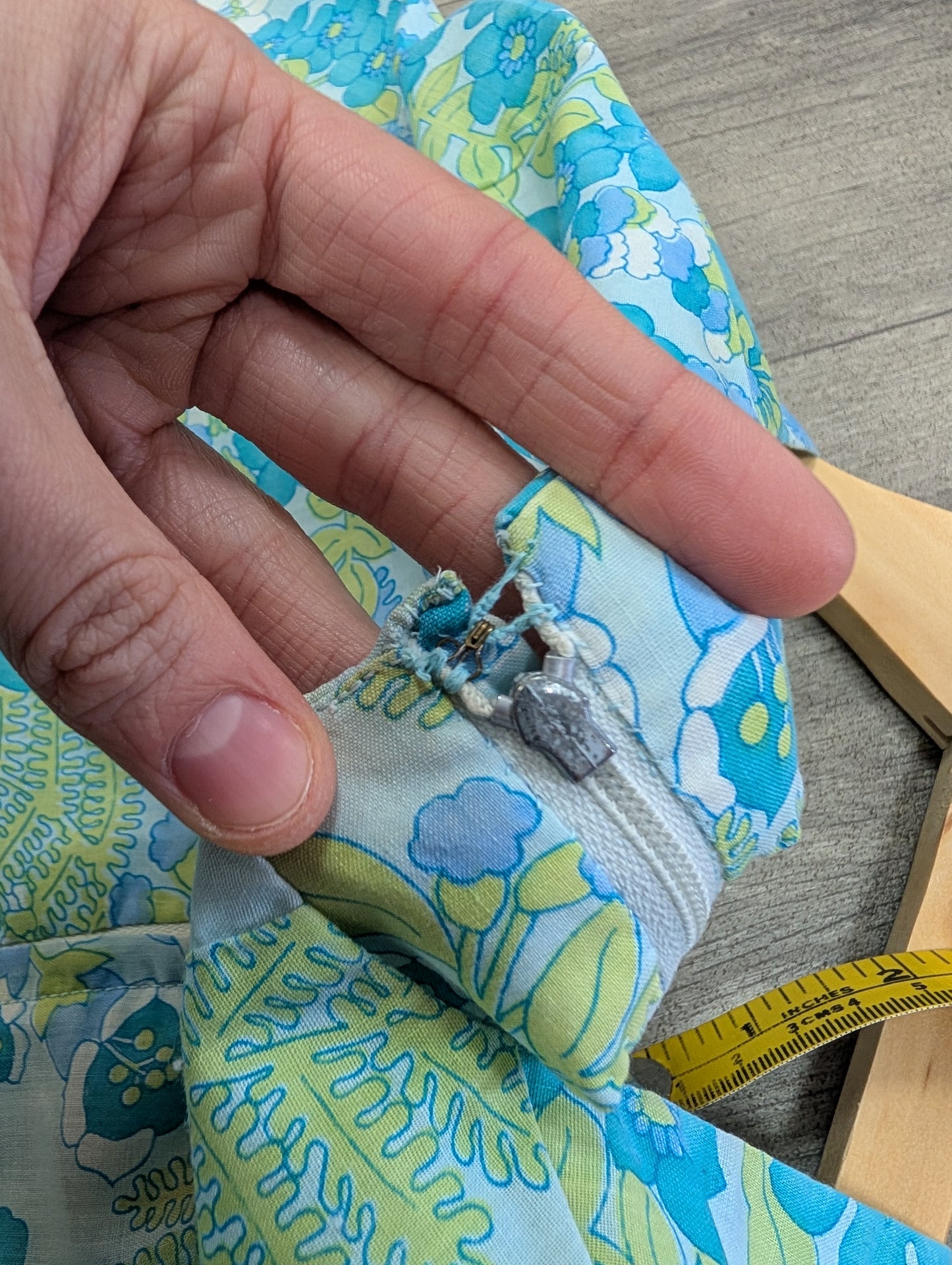 60s/70s green & blue floral dress - S/8/10