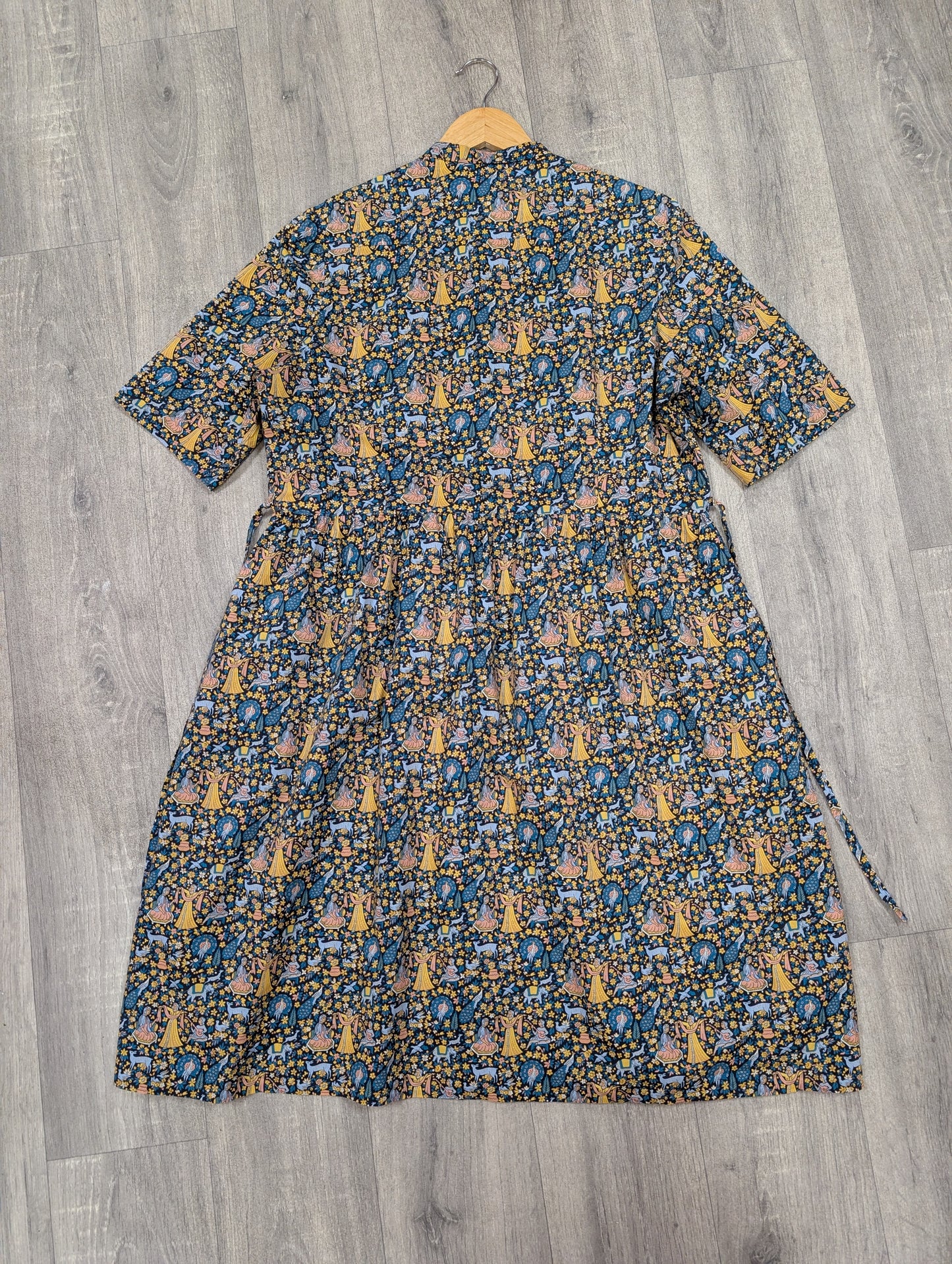 Liberty 'Dancing Ladies' print dress - M/L