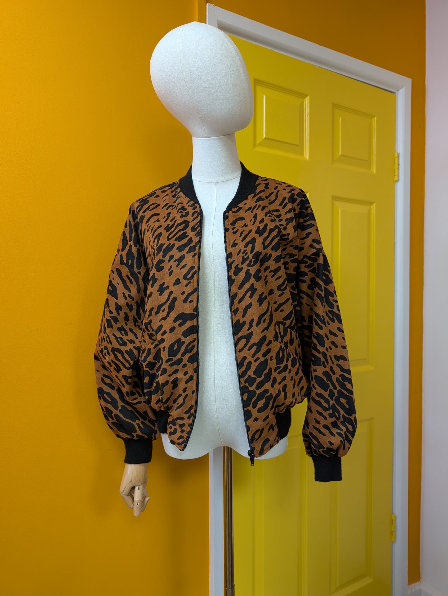 80s/90s leopard print bomber jacket - S