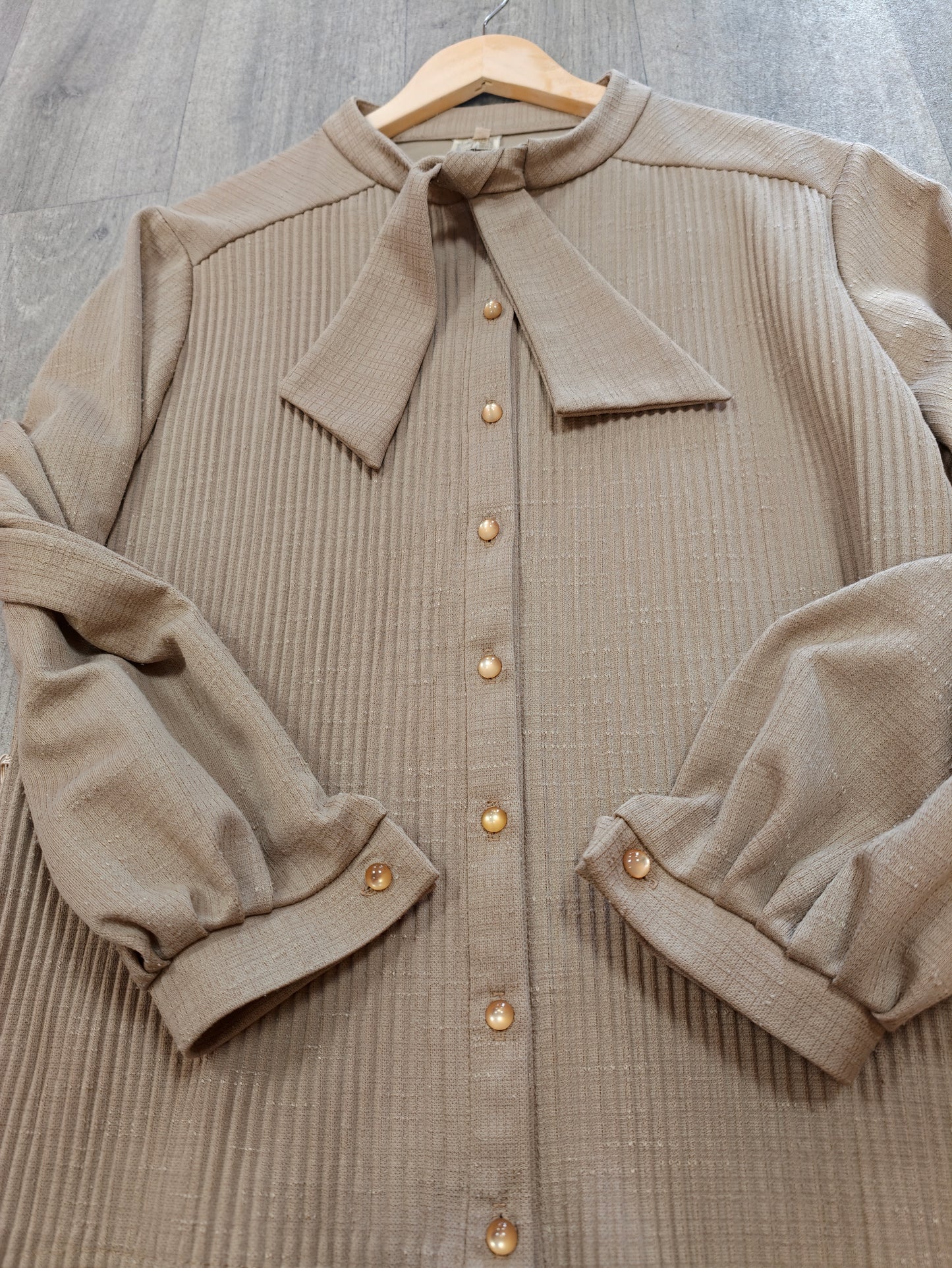 70s/80s tie neck top - L