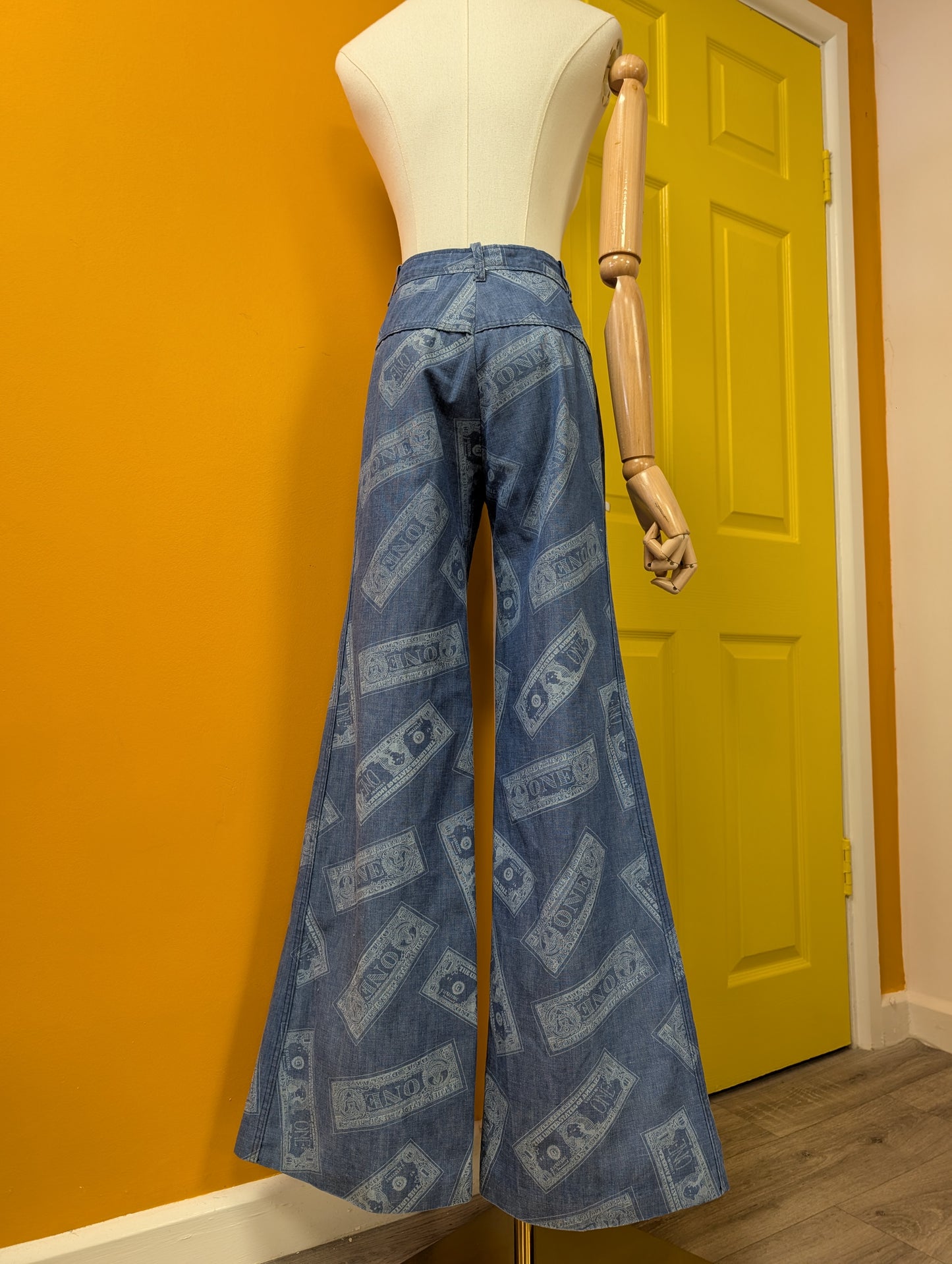 1970s Dereta novelty dollar bill print flares and shirt trouser suit - S