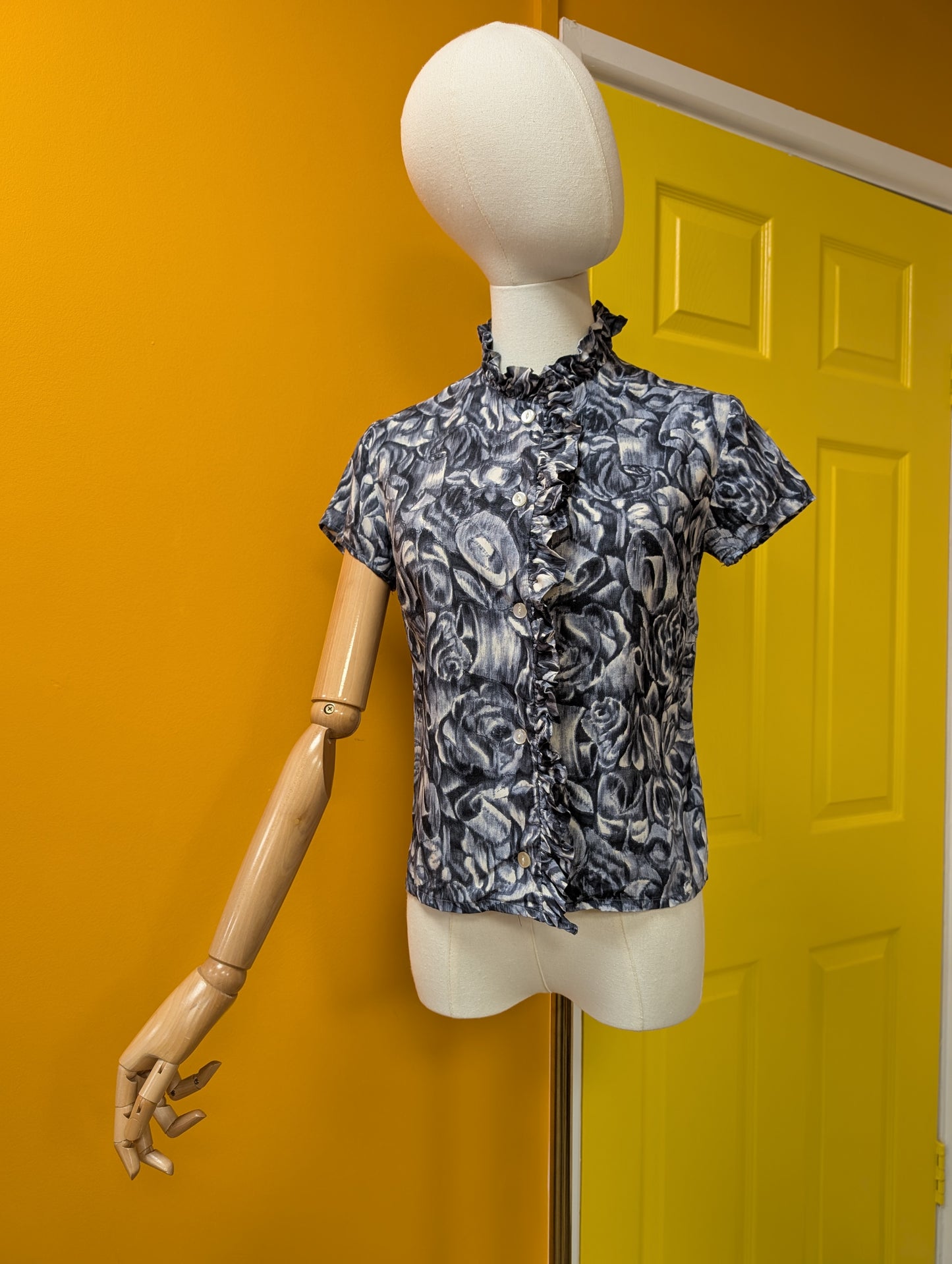 1960s grey abstract floral top - XS/S