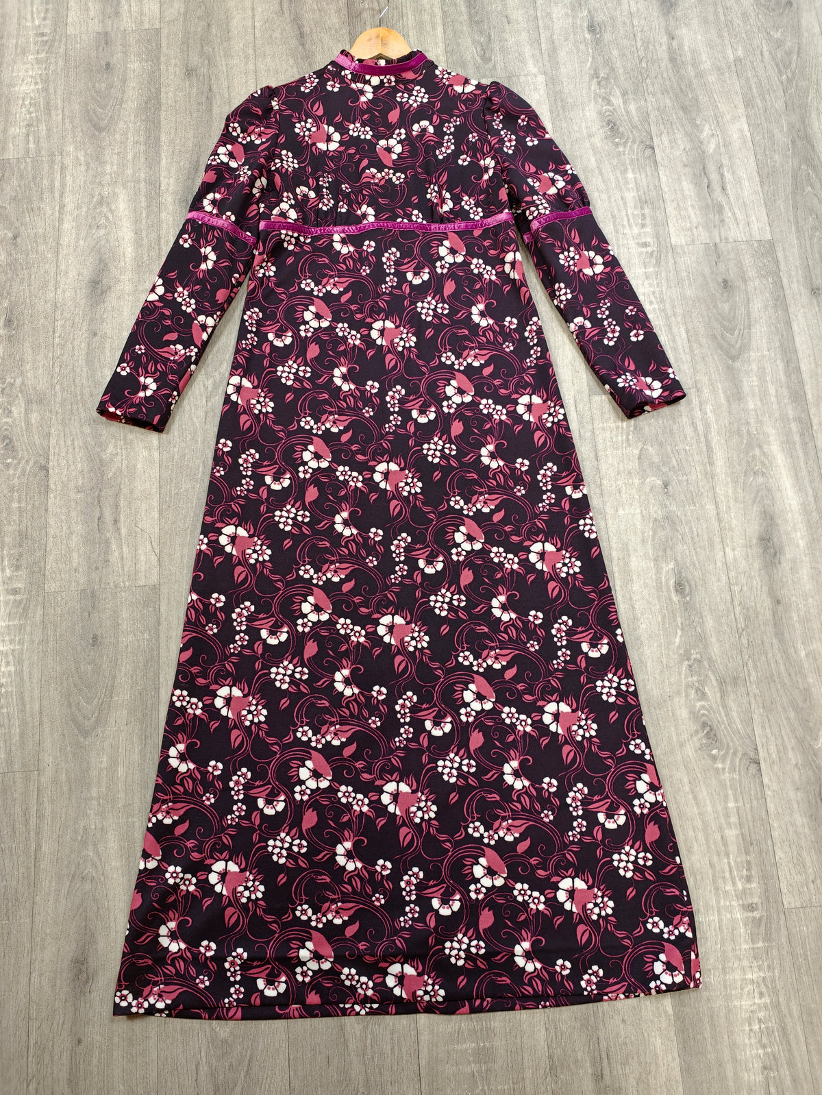 1970s floral maxi dress with velvet trim - M/12
