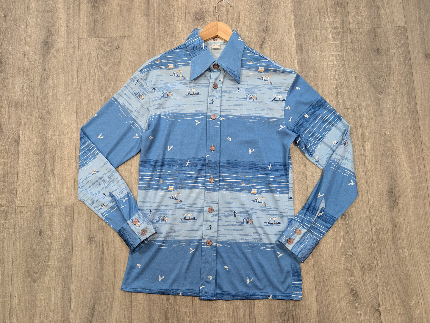 1970s Baroque novelty print dagger collar shirt