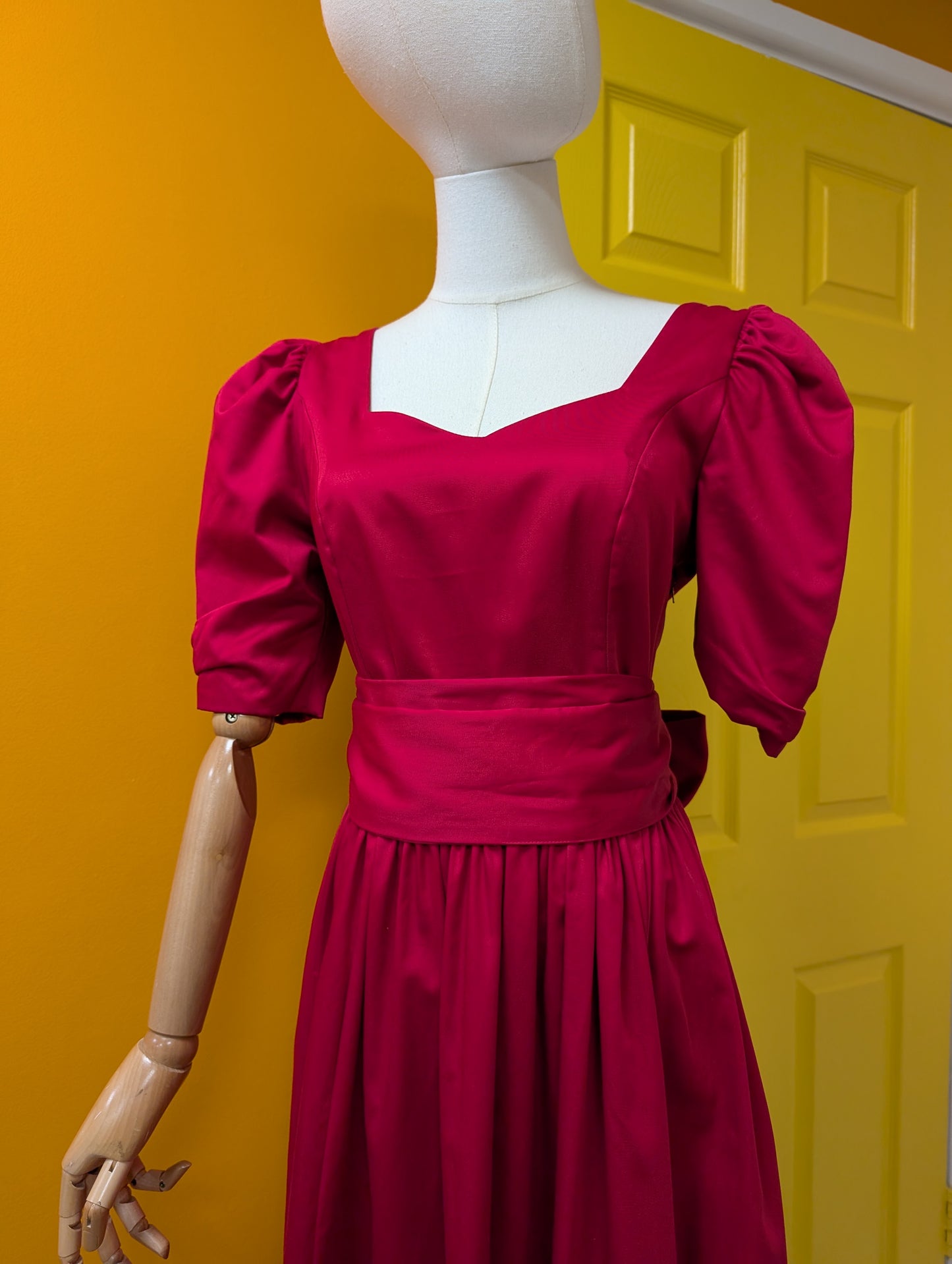 1980s Laura Ashley pink dress with belt - S/10