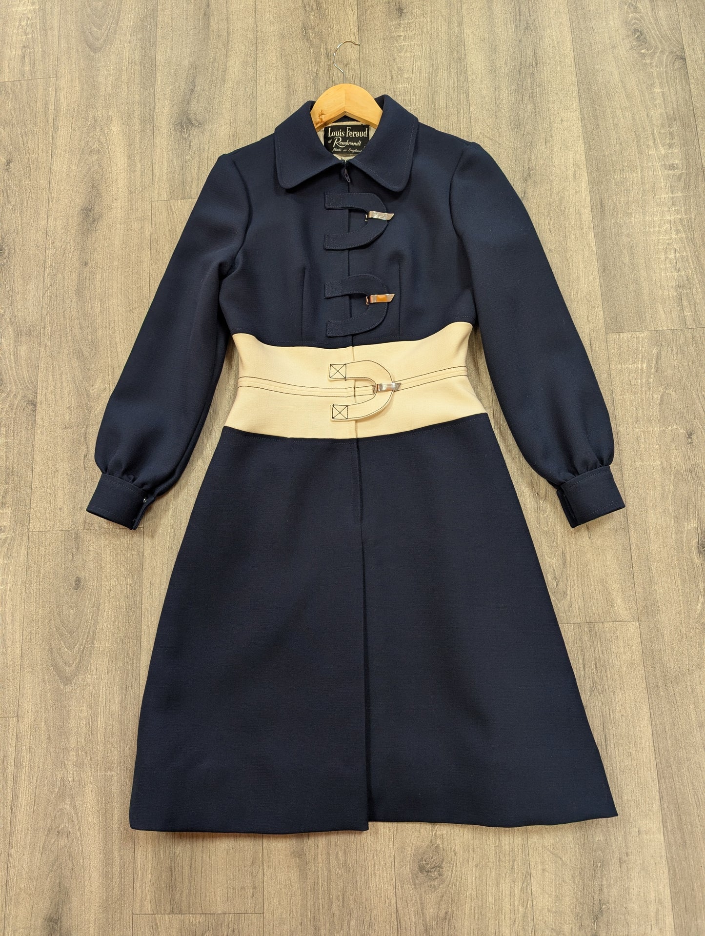 1960s Louis Feraud at Rembrandt navy pure new wool dress - S/8