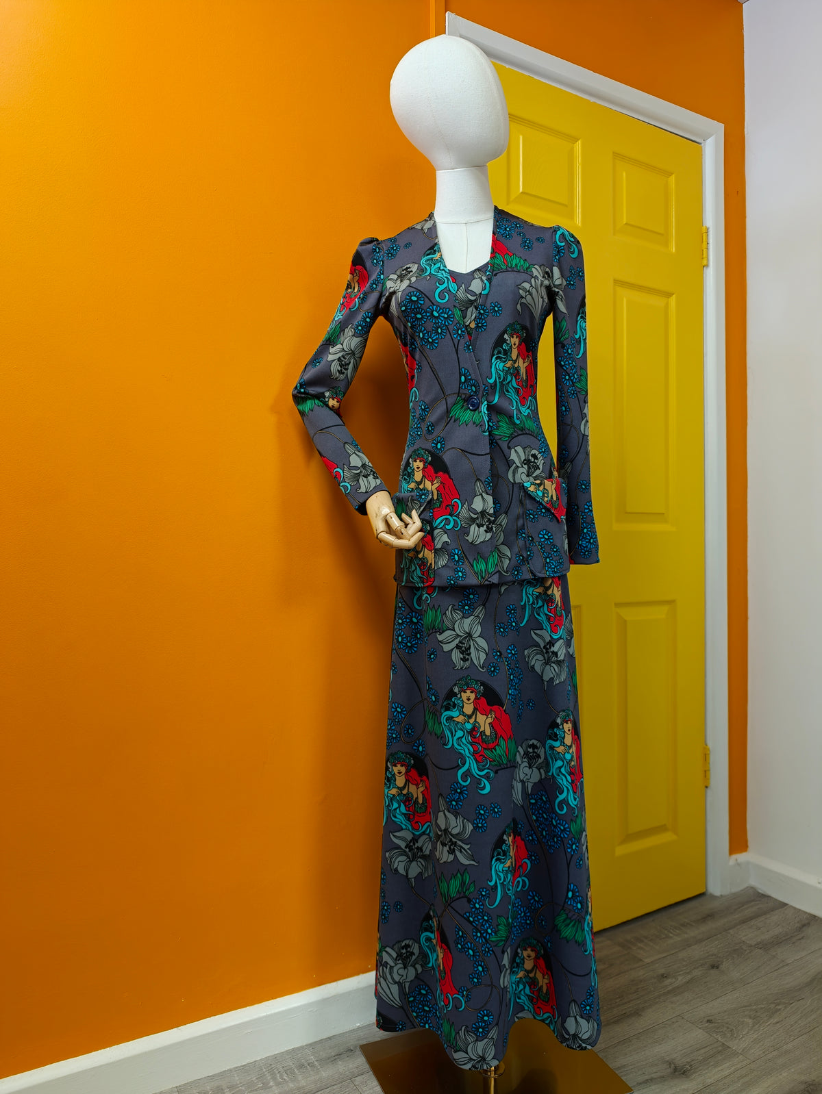 1970s Suku San novelty Art Nouveau print halter neck maxi dress & jacket - XS/S/6/8